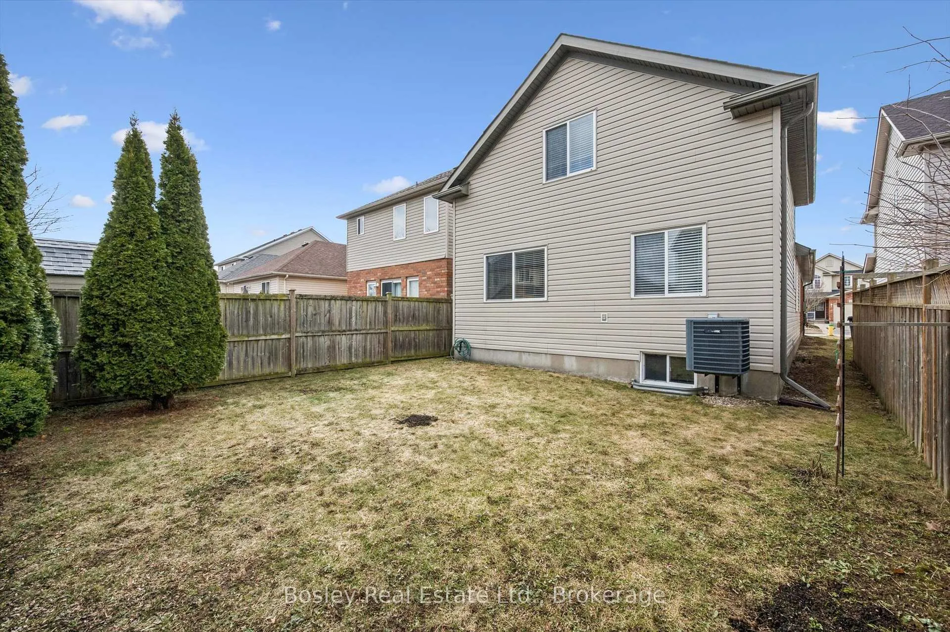 Photo 37 of 12 Sinclair Street, Guelph, Pineridge/Westminster Woods — HOMEH