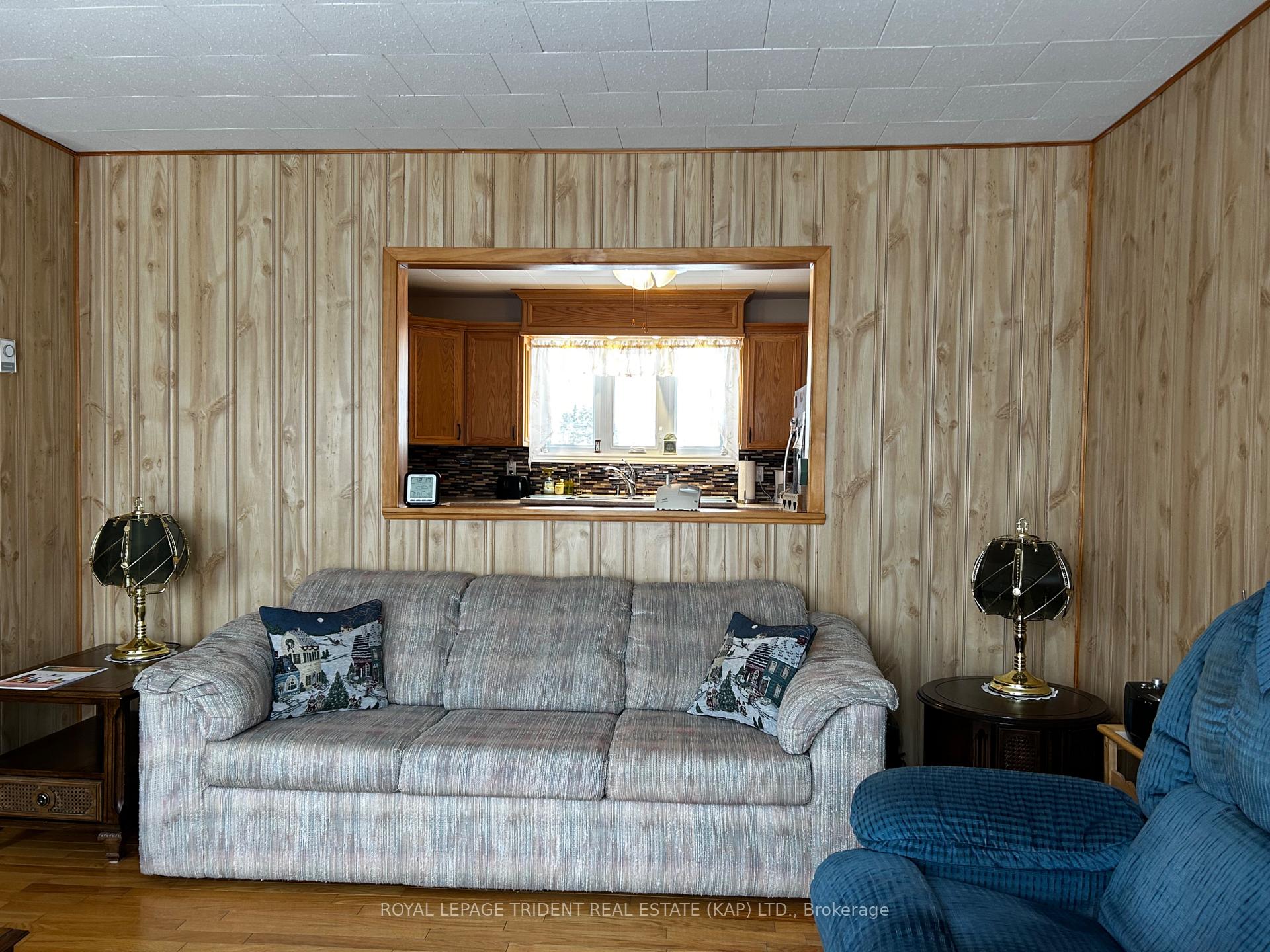 Photo 13 of 16 Albert Street N, Kapuskasing — HOMEH