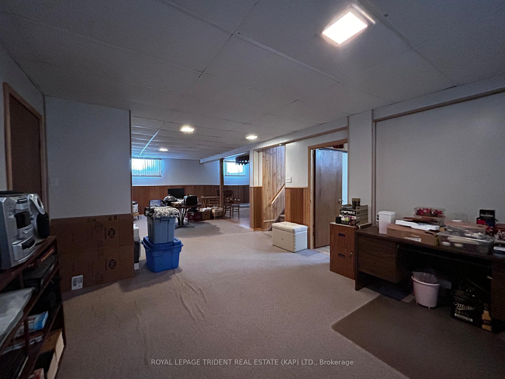 Photo 23 of 16 Albert Street N, Kapuskasing — HOMEH