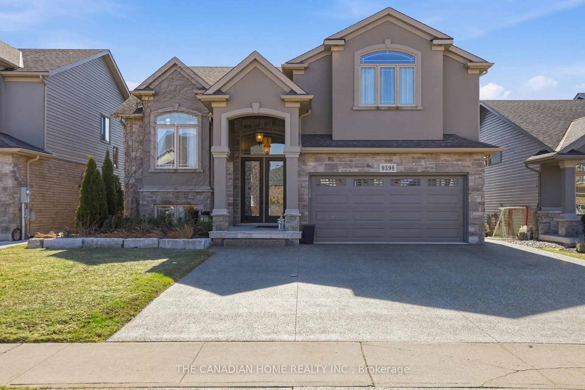 Photo 1 of 9398 Hendershot Boulevard, Niagara Falls, Forestview — HOMEH