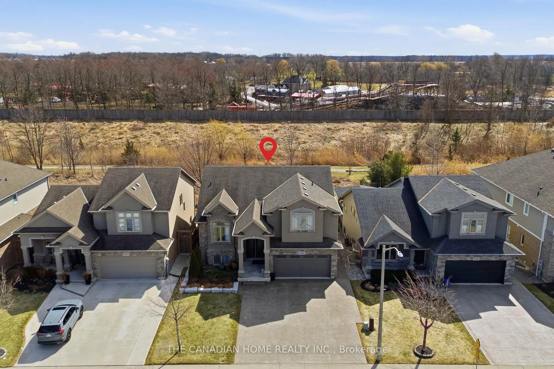 Photo 3 of 9398 Hendershot Boulevard, Niagara Falls, Forestview — HOMEH