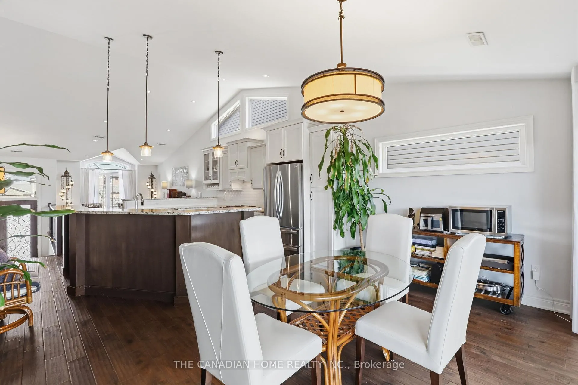 Photo 16 of 9398 Hendershot Boulevard, Niagara Falls, Forestview — HOMEH