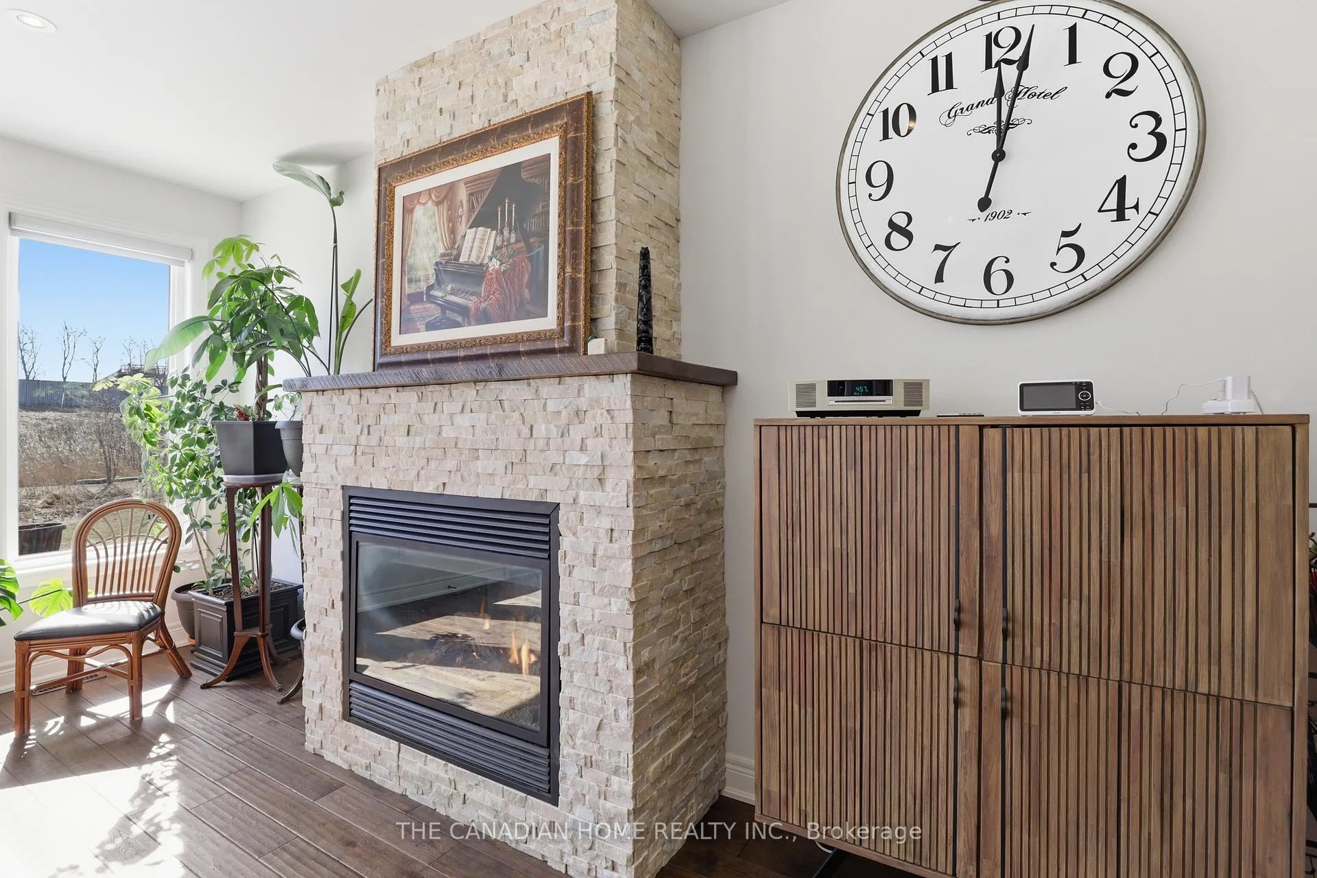 Photo 32 of 9398 Hendershot Boulevard, Niagara Falls, Forestview — HOMEH