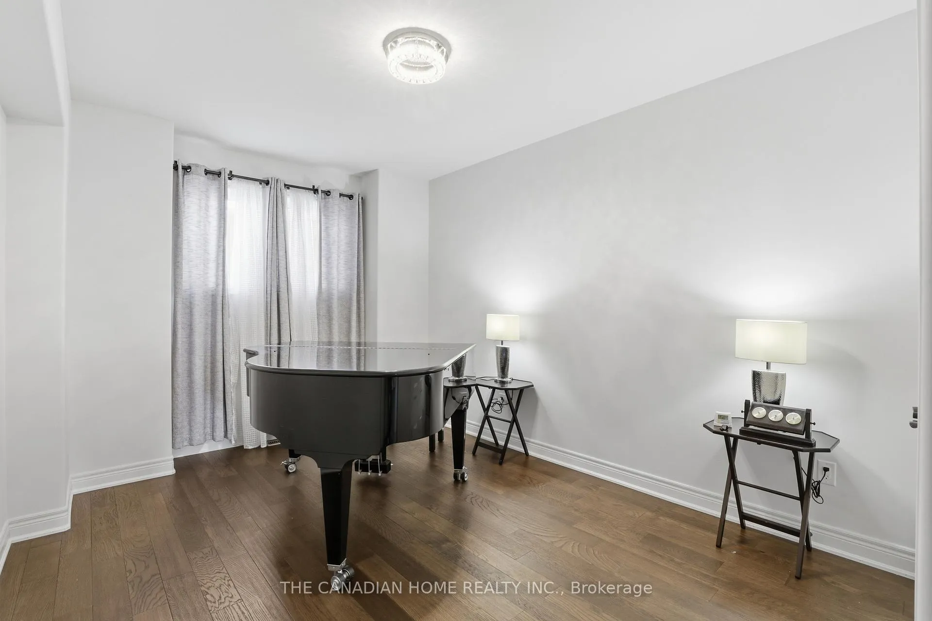 Photo 35 of 9398 Hendershot Boulevard, Niagara Falls, Forestview — HOMEH