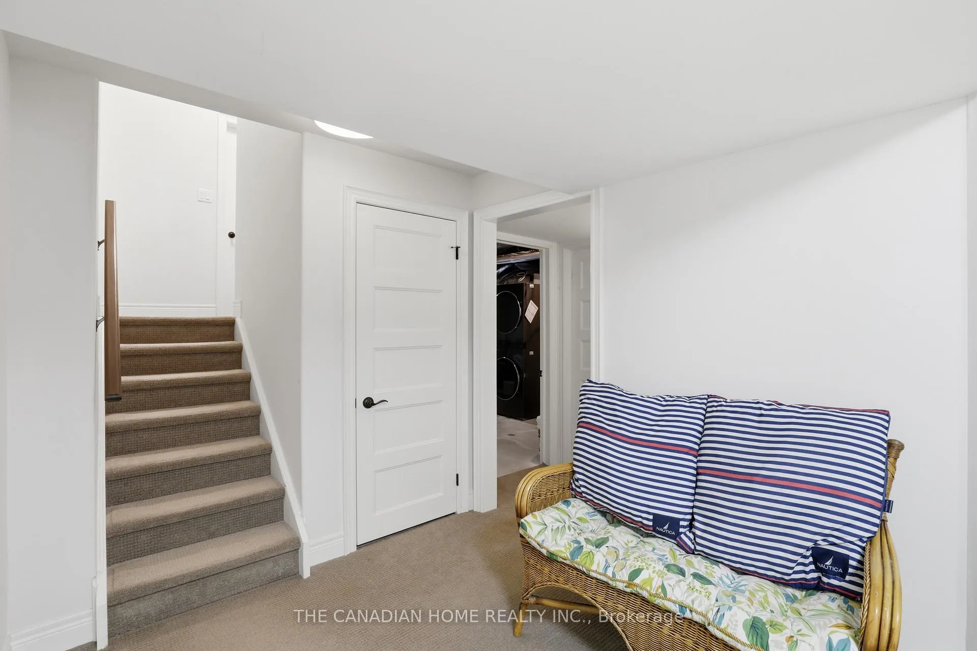 Photo 36 of 9398 Hendershot Boulevard, Niagara Falls, Forestview — HOMEH