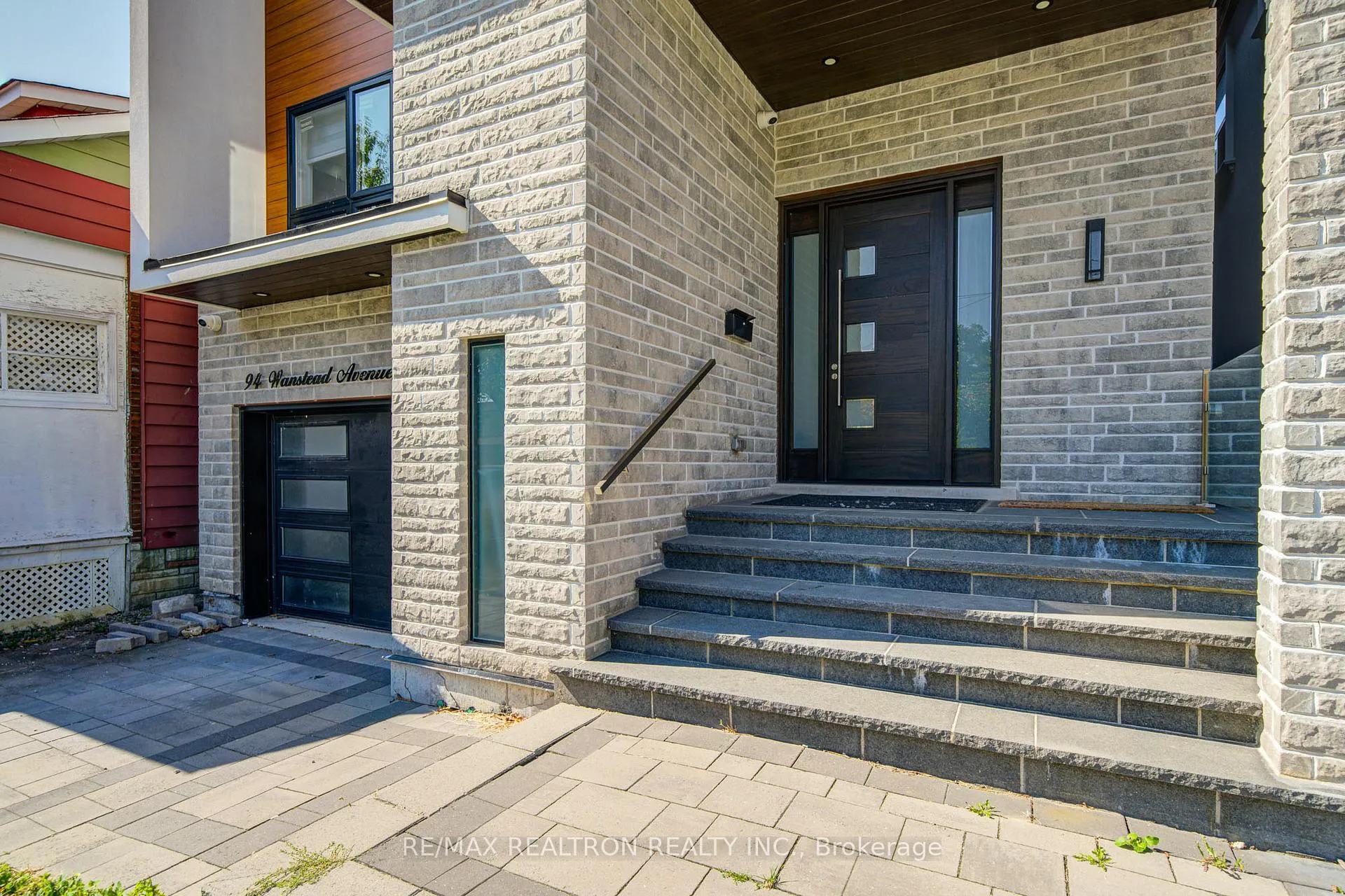 Photo 2 of 94 Wanstead Avenue, Scarborough, Oakridge — HOMEH
