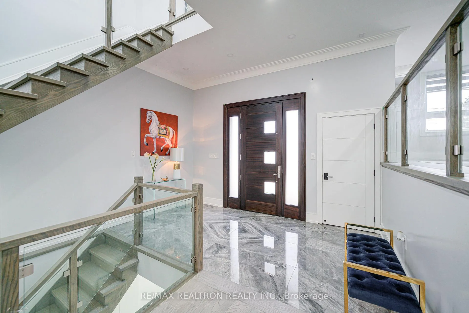 Photo 3 of 94 Wanstead Avenue, Scarborough, Oakridge — HOMEH