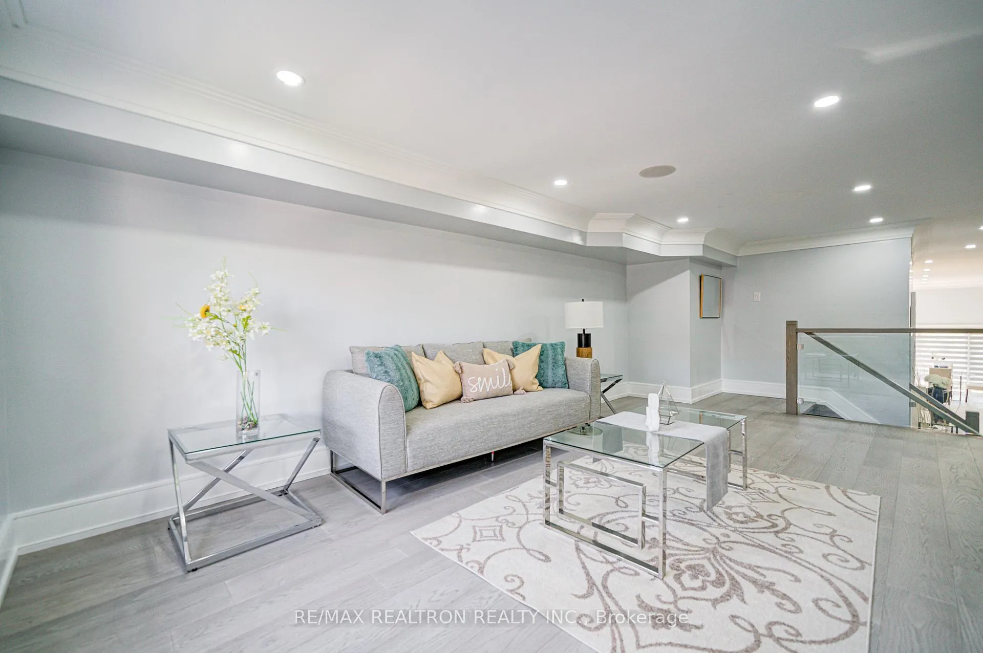 Photo 12 of 94 Wanstead Avenue, Scarborough, Oakridge — HOMEH