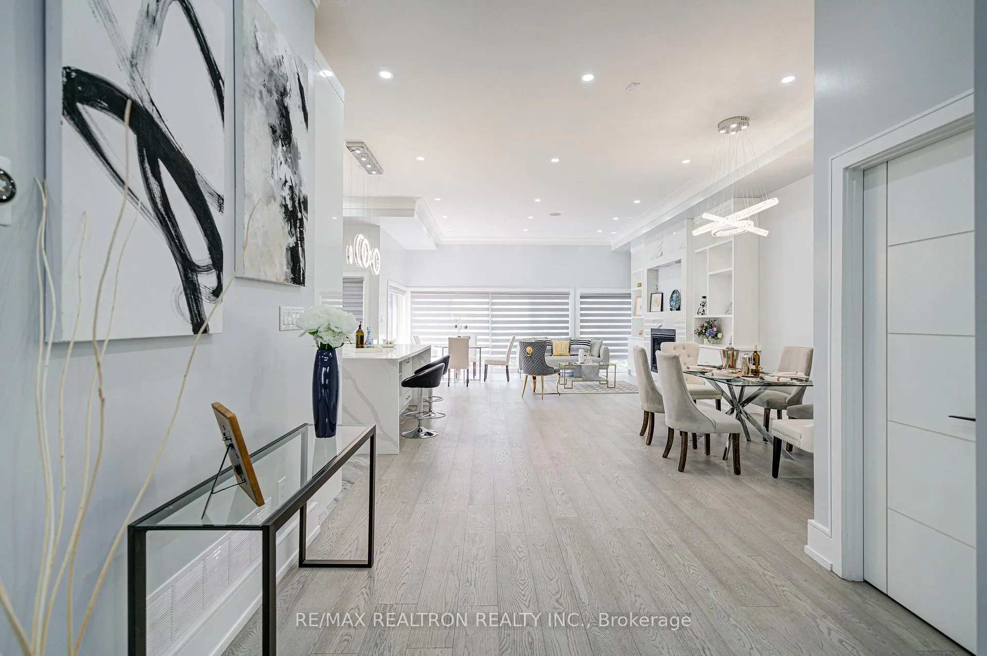 Photo 19 of 94 Wanstead Avenue, Scarborough, Oakridge — HOMEH