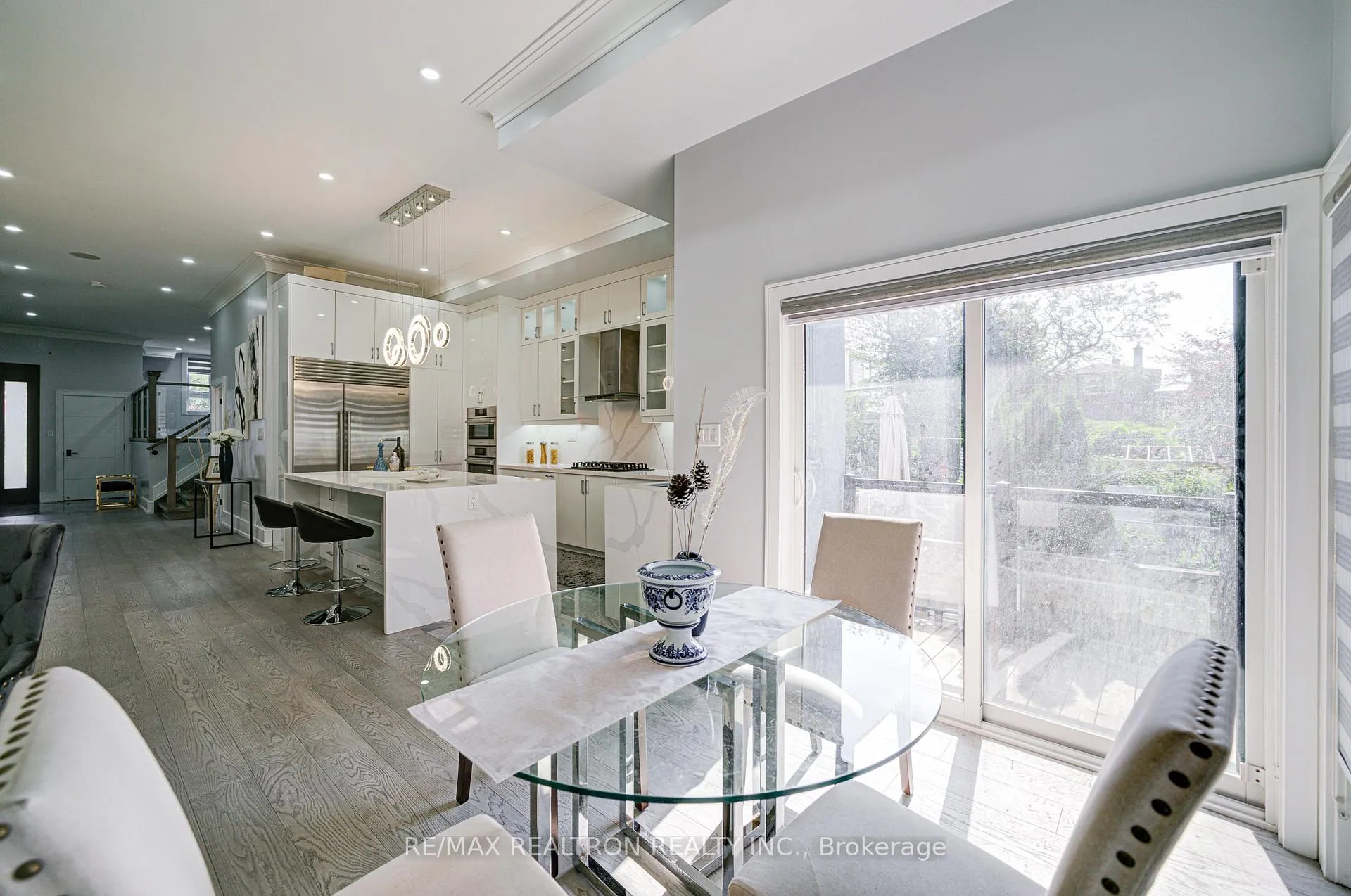 Photo 37 of 94 Wanstead Avenue, Scarborough, Oakridge — HOMEH