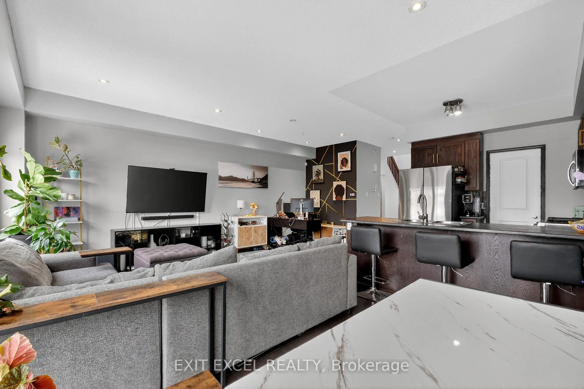 Photo 10 of 1077 Fieldfair Way, Ottawa, Notting Hill/Summerside — HOMEH