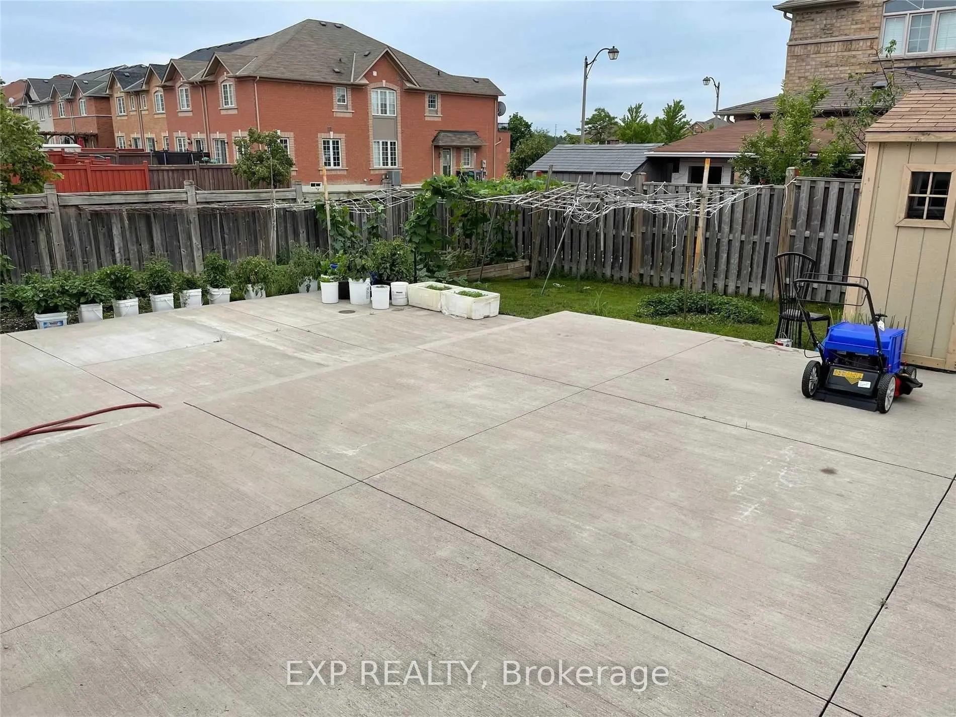 Photo 7 of 56 Palleschi Drive, Brampton, Brampton East — HOMEH