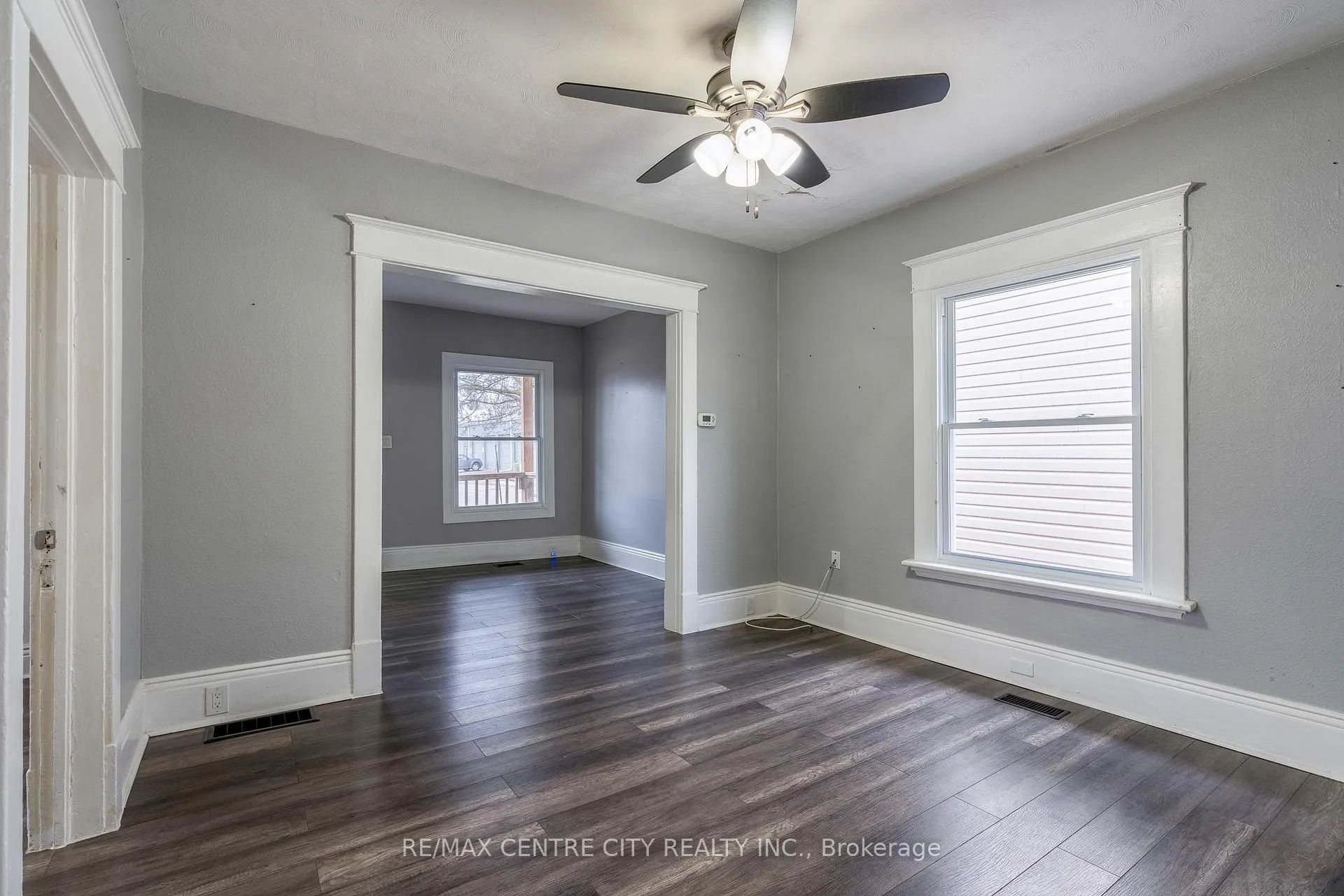 Photo 5 of 24 Bruce Street, Brantford — HOMEH