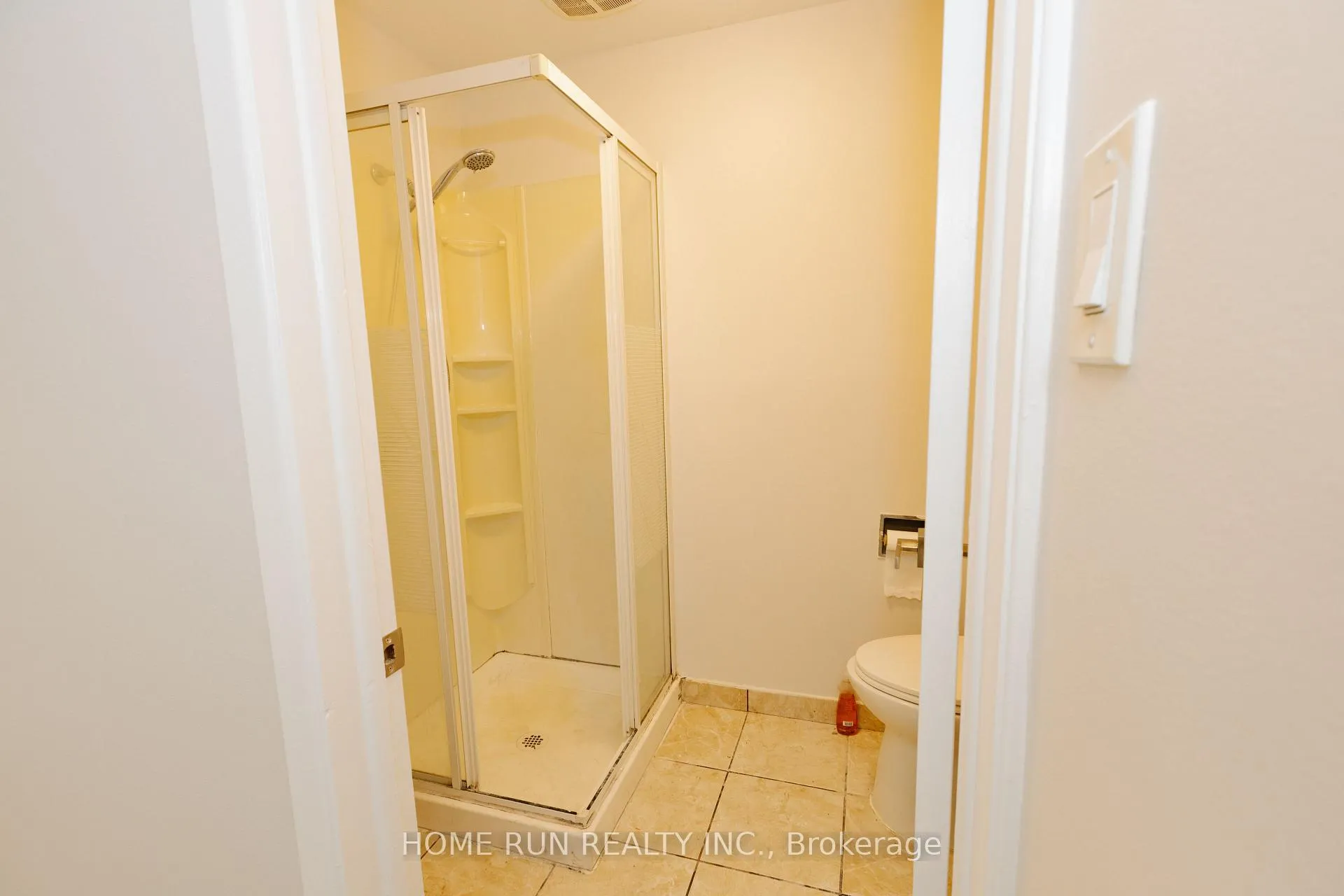 Photo 6 of 1285 Meadowland Drive, Vaughan, Vellore Village — HOMEH