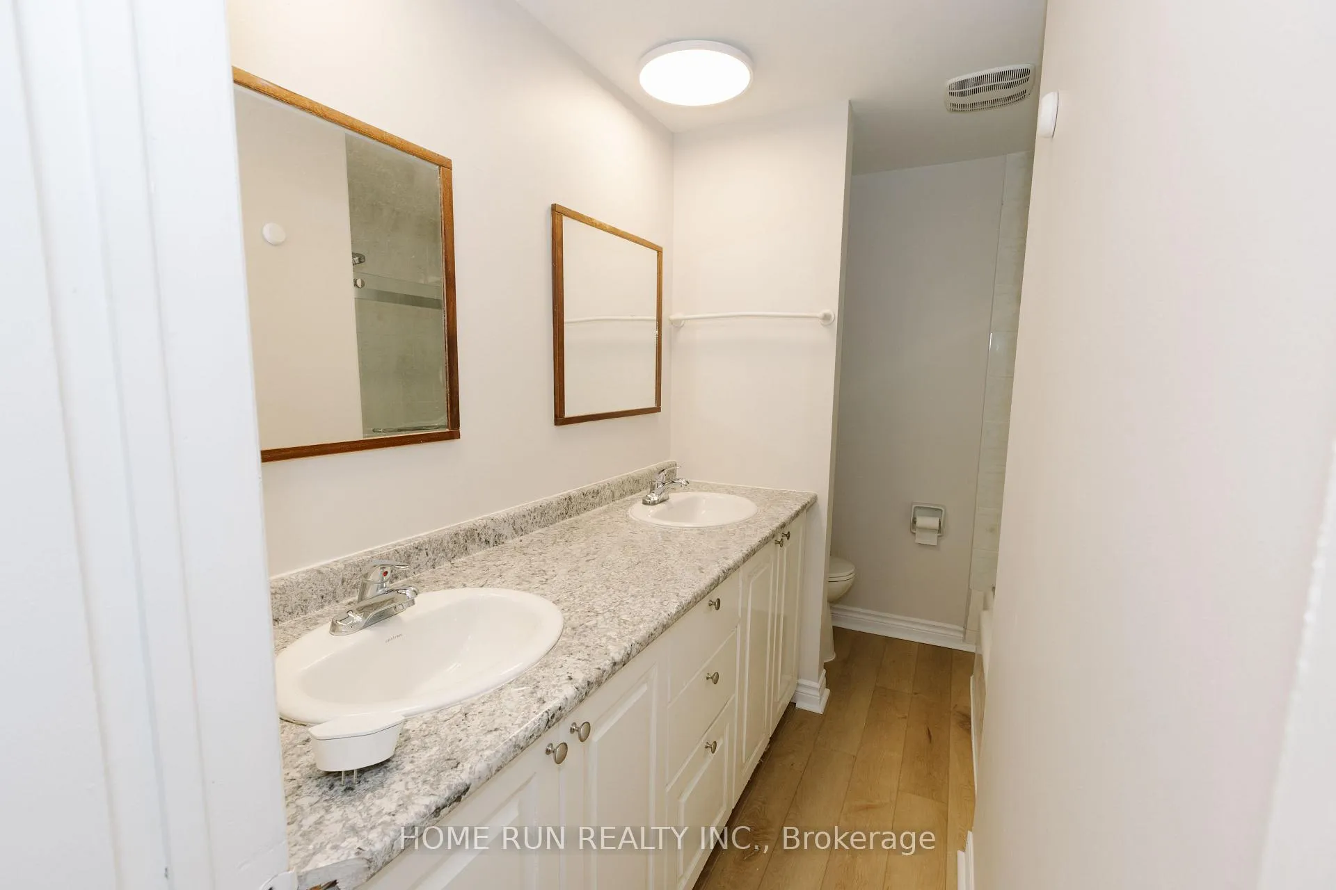 Photo 14 of 1285 Meadowland Drive, Vaughan, Vellore Village — HOMEH