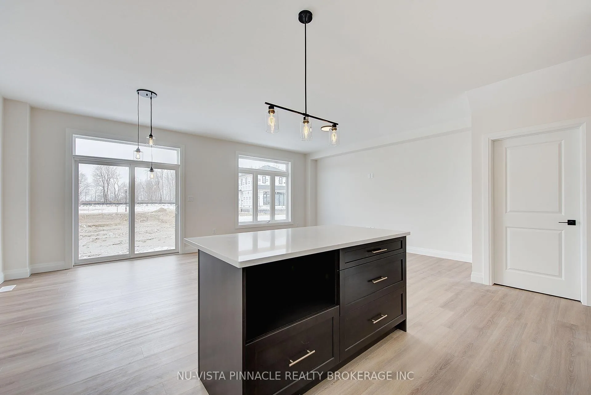 Photo 14 of 224 Bowman Drive, Middlesex Centre, Ilderton — HOMEH