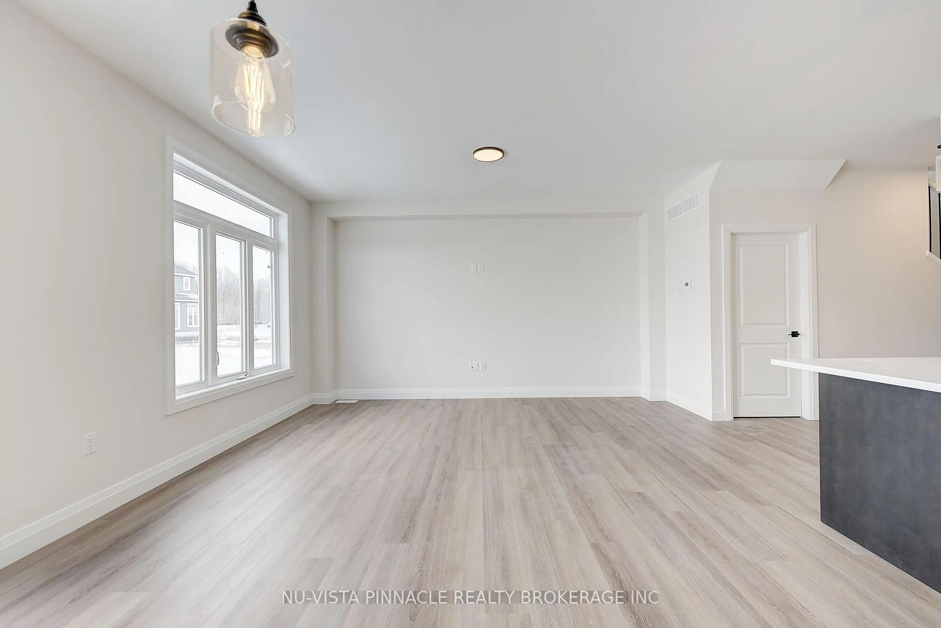 Photo 15 of 224 Bowman Drive, Middlesex Centre, Ilderton — HOMEH