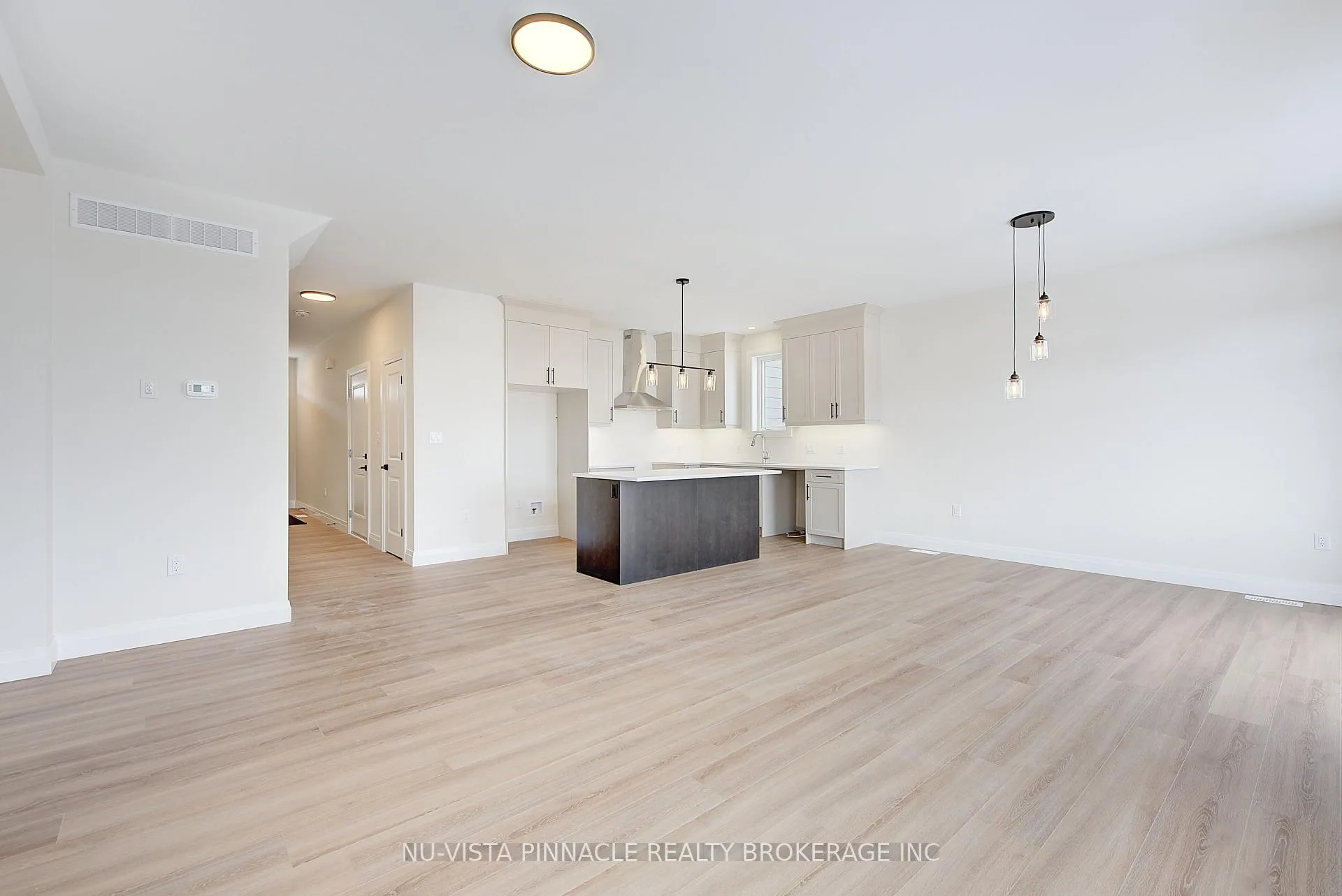 Photo 18 of 224 Bowman Drive, Middlesex Centre, Ilderton — HOMEH