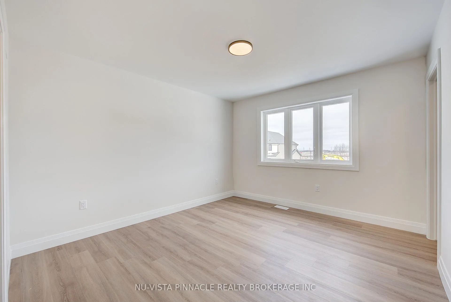 Photo 24 of 224 Bowman Drive, Middlesex Centre, Ilderton — HOMEH