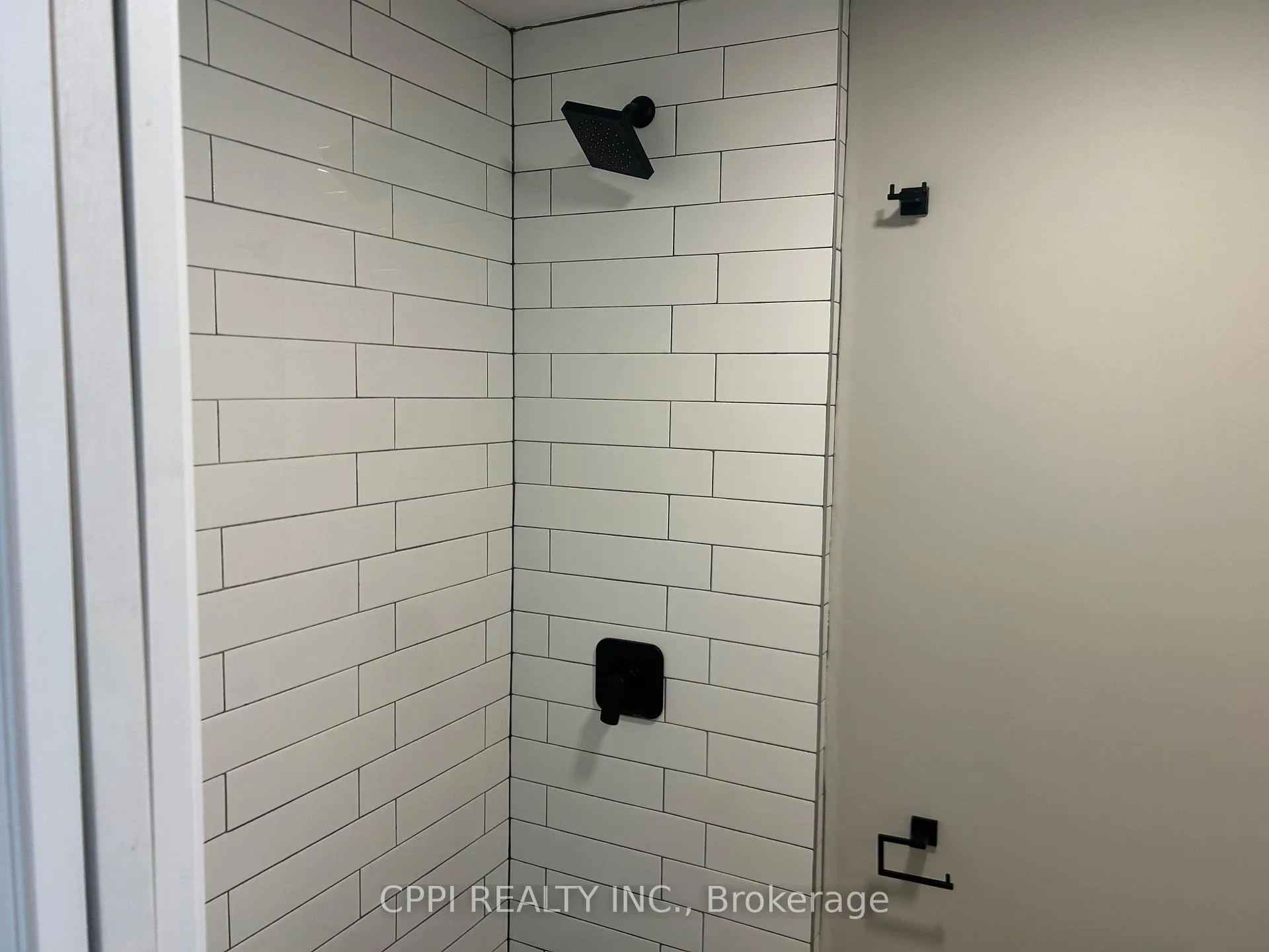 Photo 6 of Unit 219, 70 King Street E, Oshawa, Central — HOMEH
