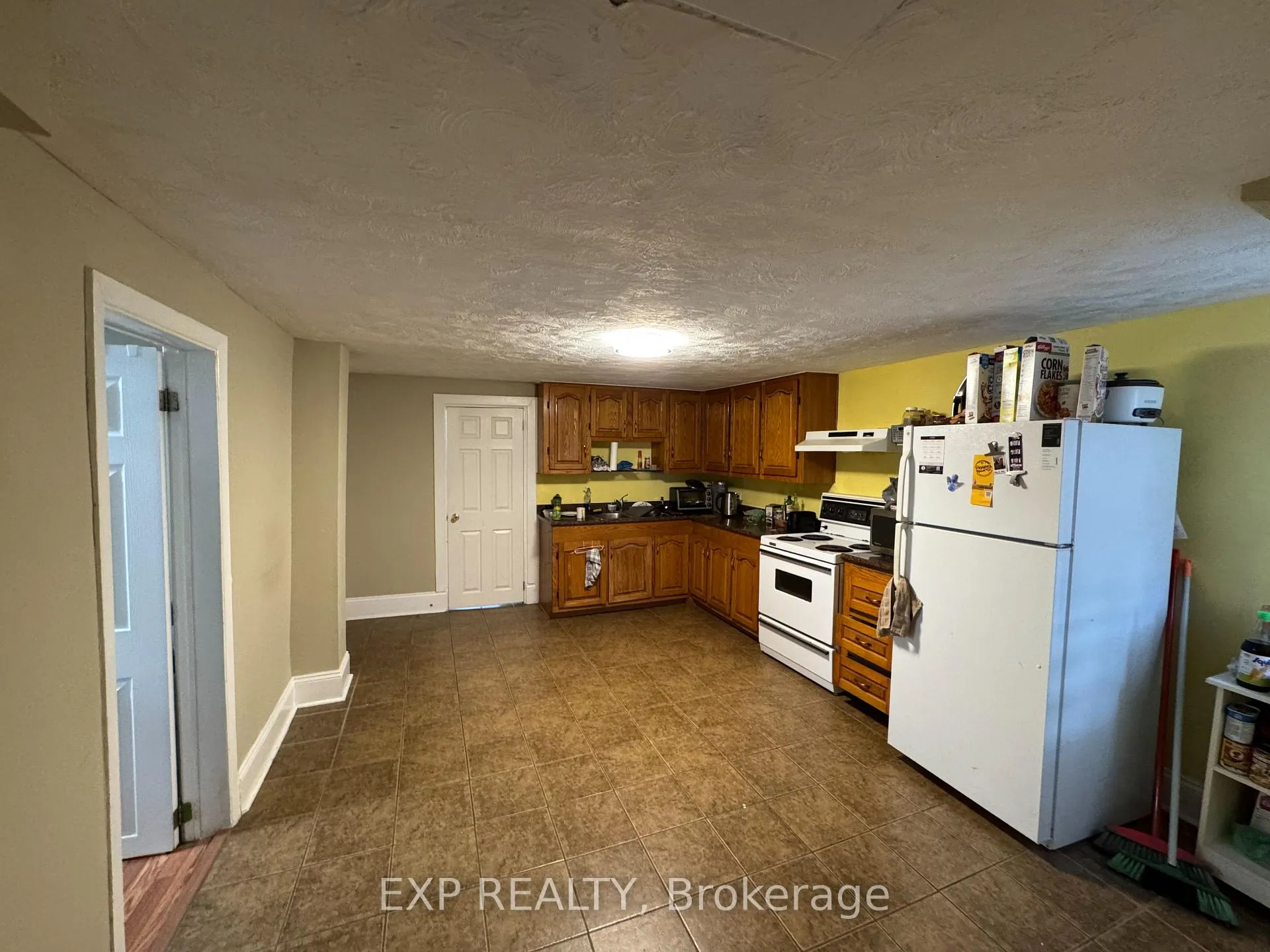 Photo 9 of Unit Unit 1, 72 Barrette Street, Ottawa, Vanier — HOMEH