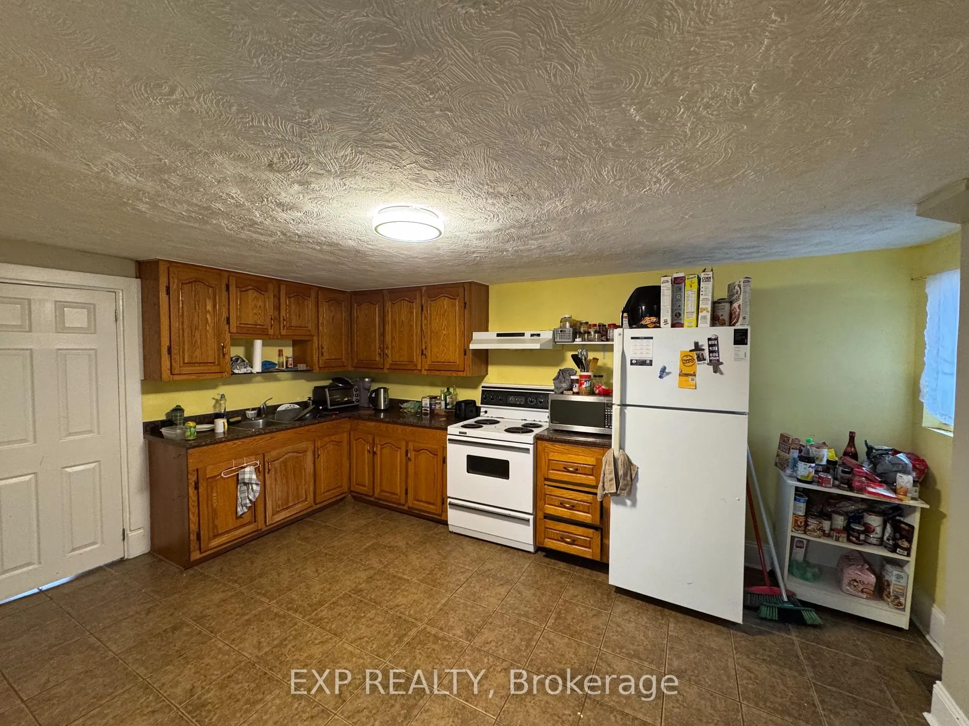 Photo 10 of Unit Unit 1, 72 Barrette Street, Ottawa, Vanier — HOMEH