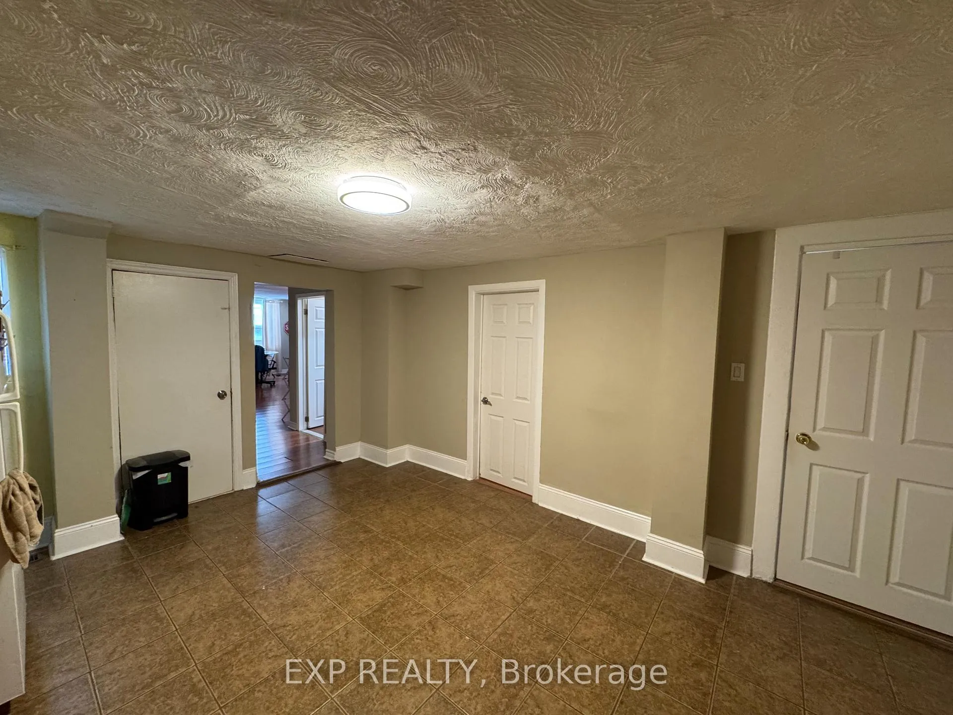 Photo 12 of Unit Unit 1, 72 Barrette Street, Ottawa, Vanier — HOMEH