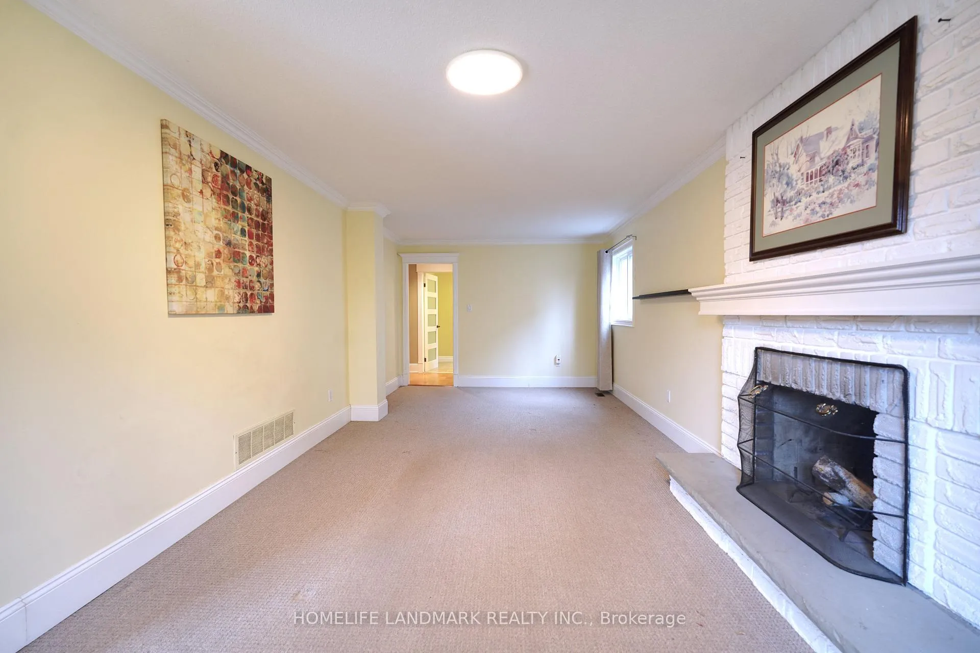 Photo 11 of 10 Lehman Crescent, Markham, Markham Village — HOMEH