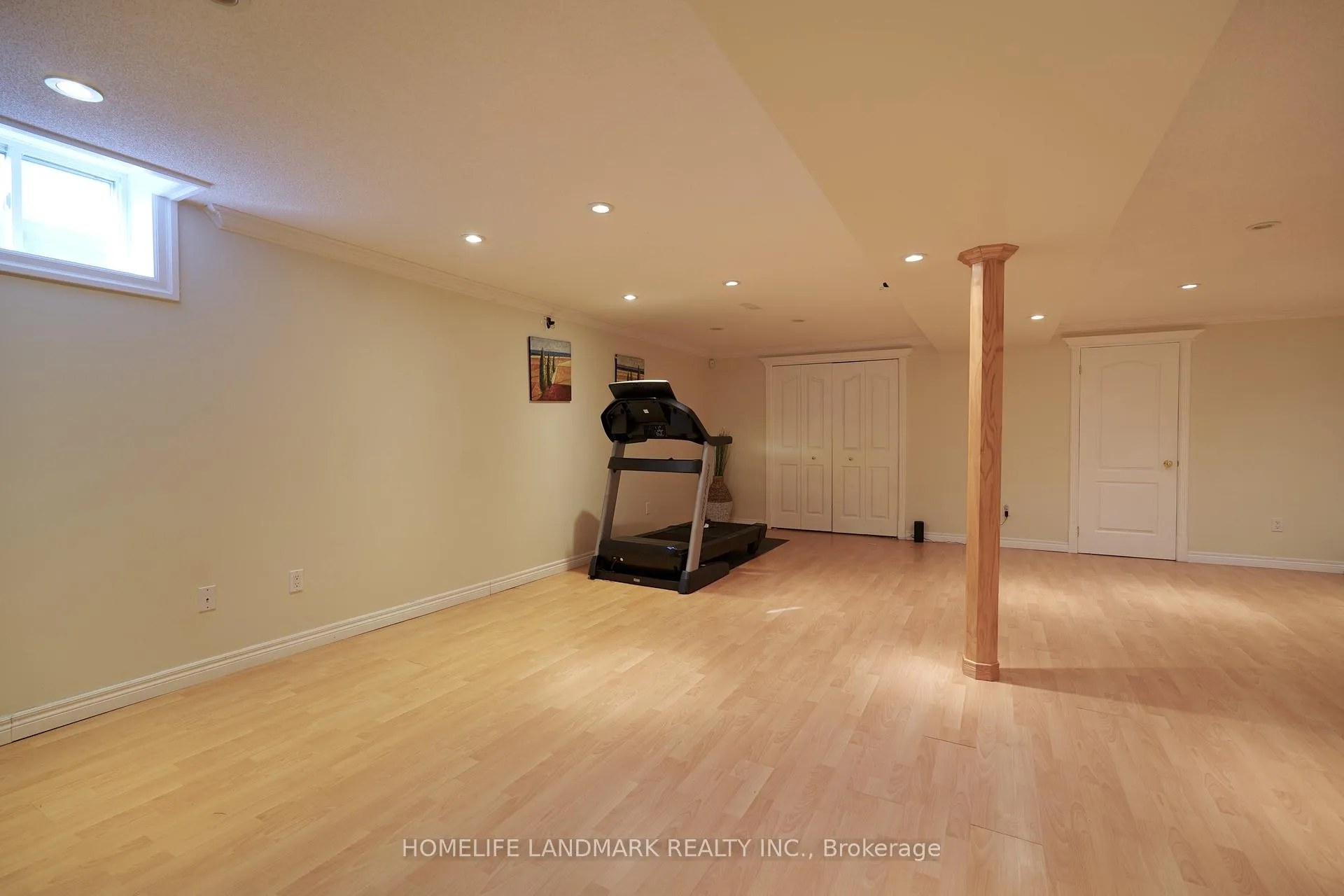 Photo 27 of 10 Lehman Crescent, Markham, Markham Village — HOMEH