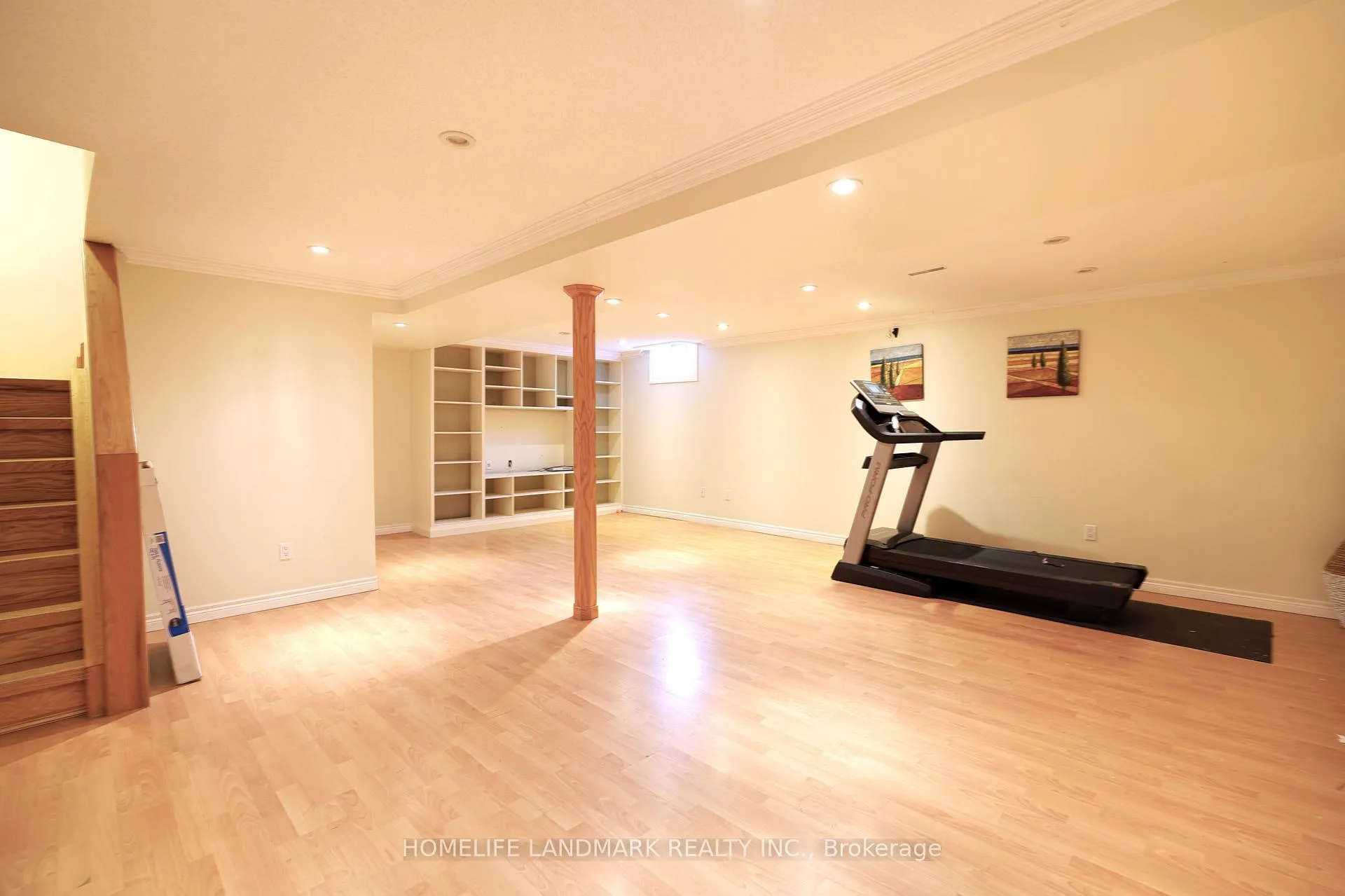 Photo 30 of 10 Lehman Crescent, Markham, Markham Village — HOMEH
