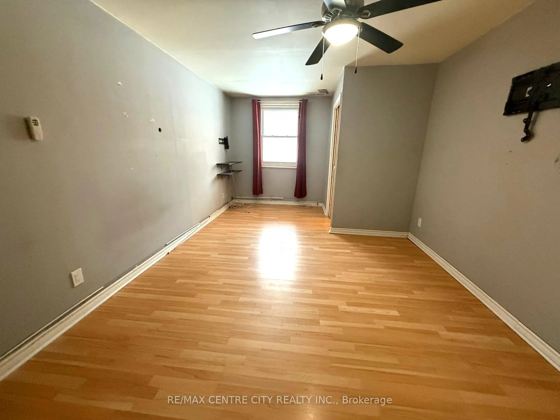 Photo 6 of Unit MAIN, 26 Bruce Street, Brantford — HOMEH