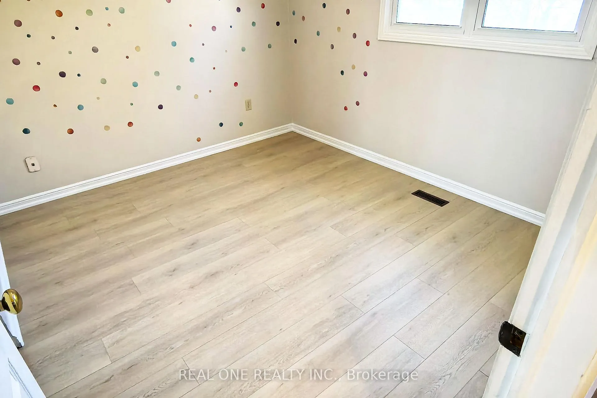 Photo 29 of 29 Hemlock Drive, Markham, Raymerville — HOMEH