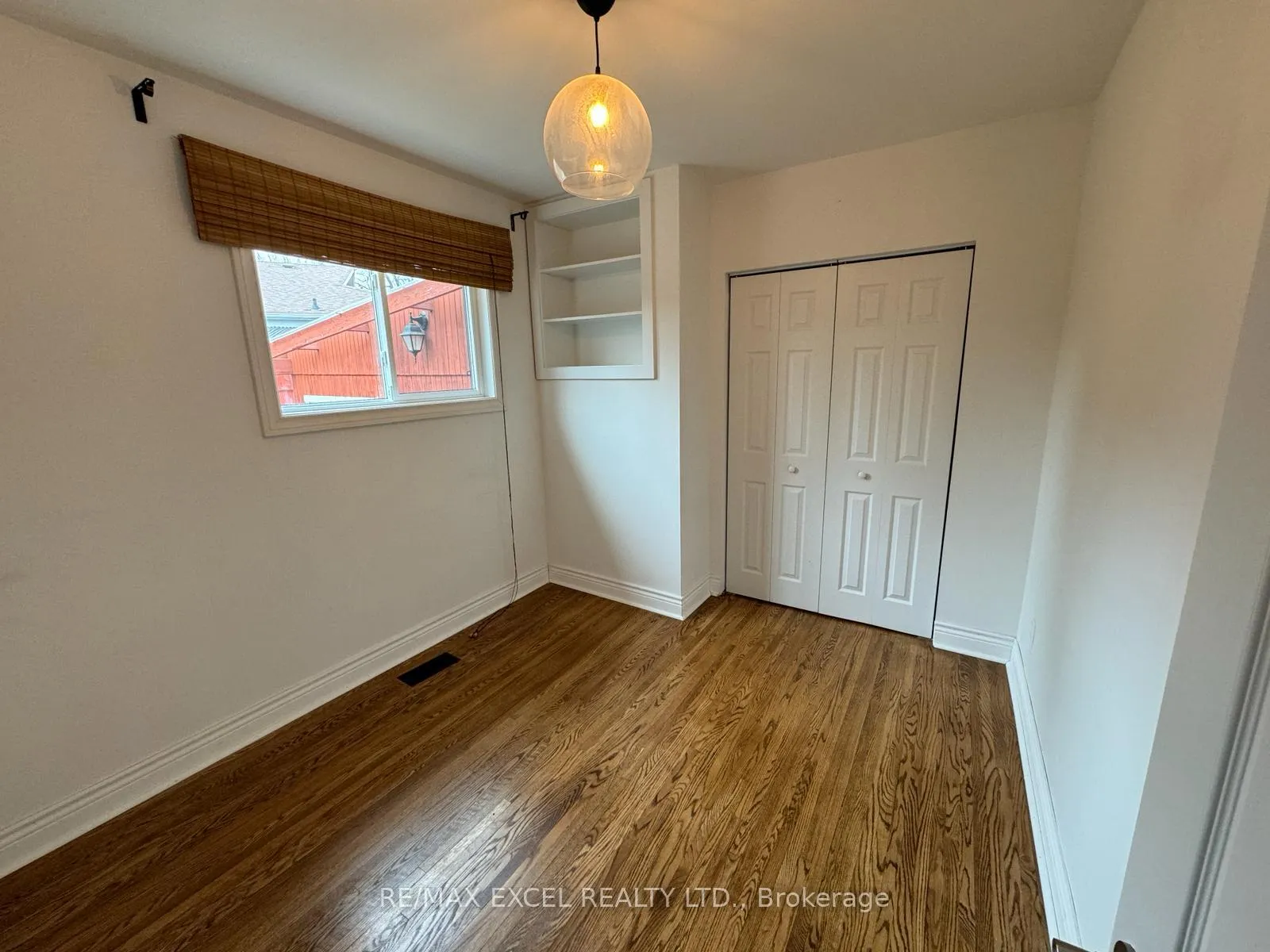 Photo 10 of Unit Main, 17 Avis Crescent, Toronto, O'Connor-Parkview — HOMEH
