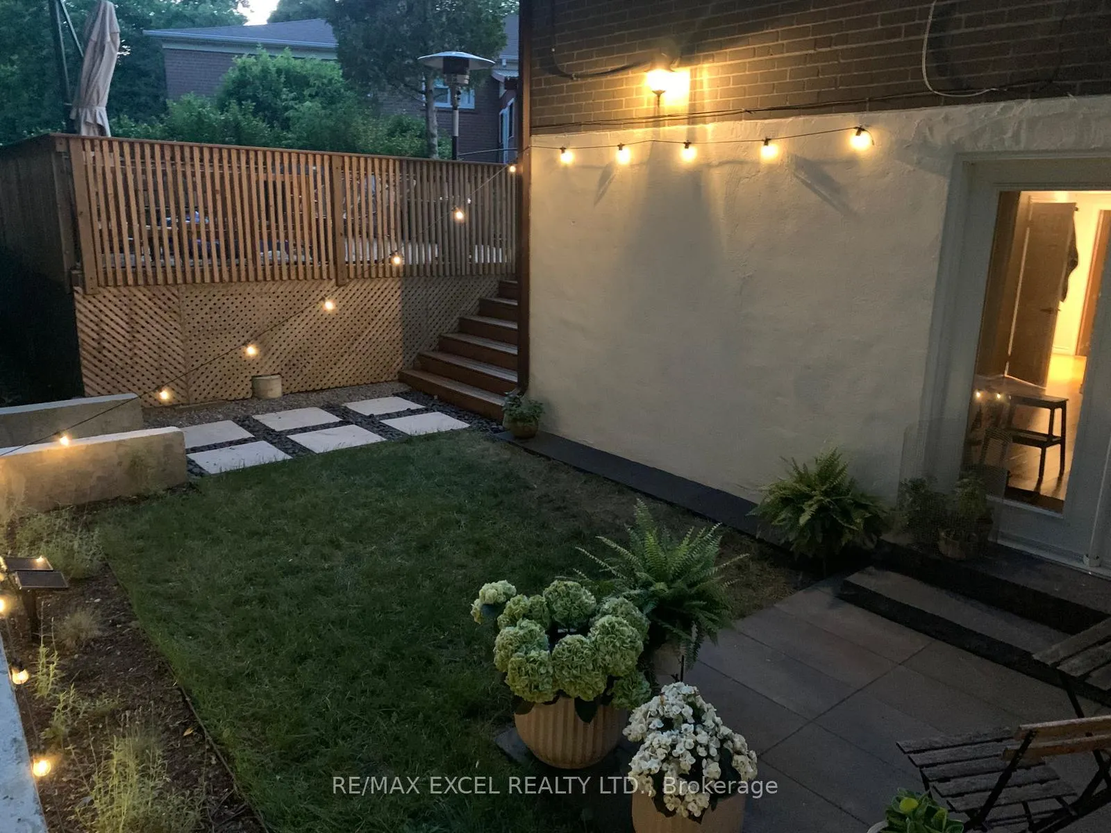 Photo 16 of Unit Main, 17 Avis Crescent, Toronto, O'Connor-Parkview — HOMEH