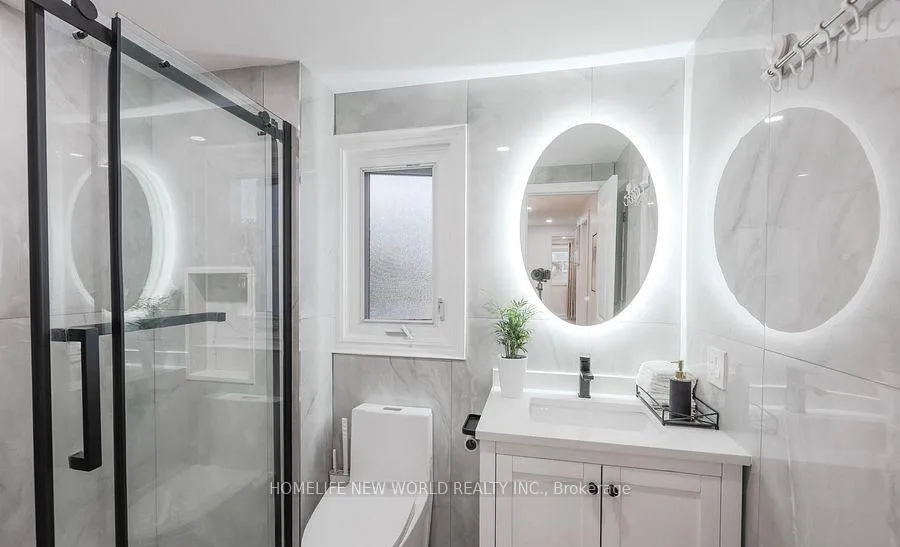 Photo 15 of 22 Middleton Court, Markham, Milliken Mills West — HOMEH