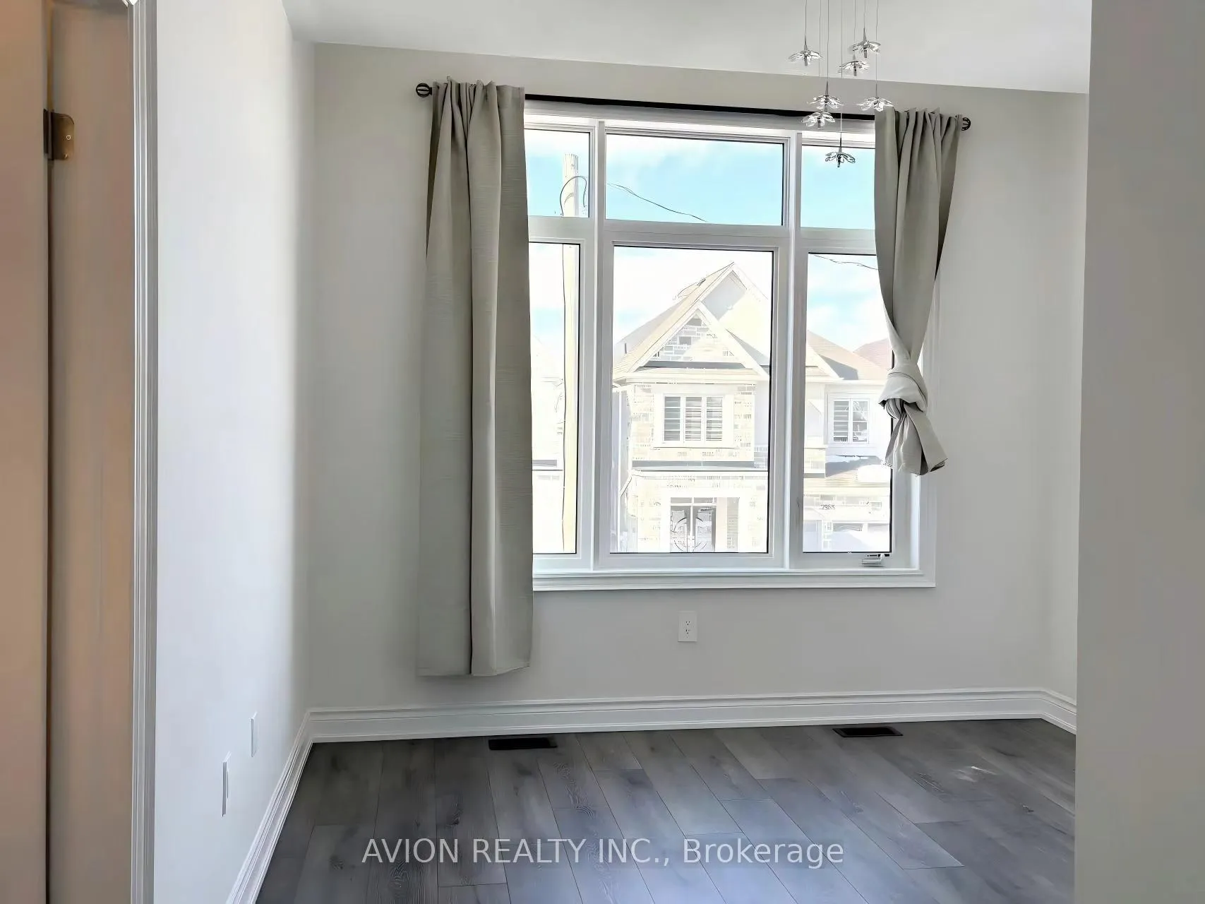Photo 17 of 2952 Grindstone Crescent, Pickering, Rural Pickering — HOMEH