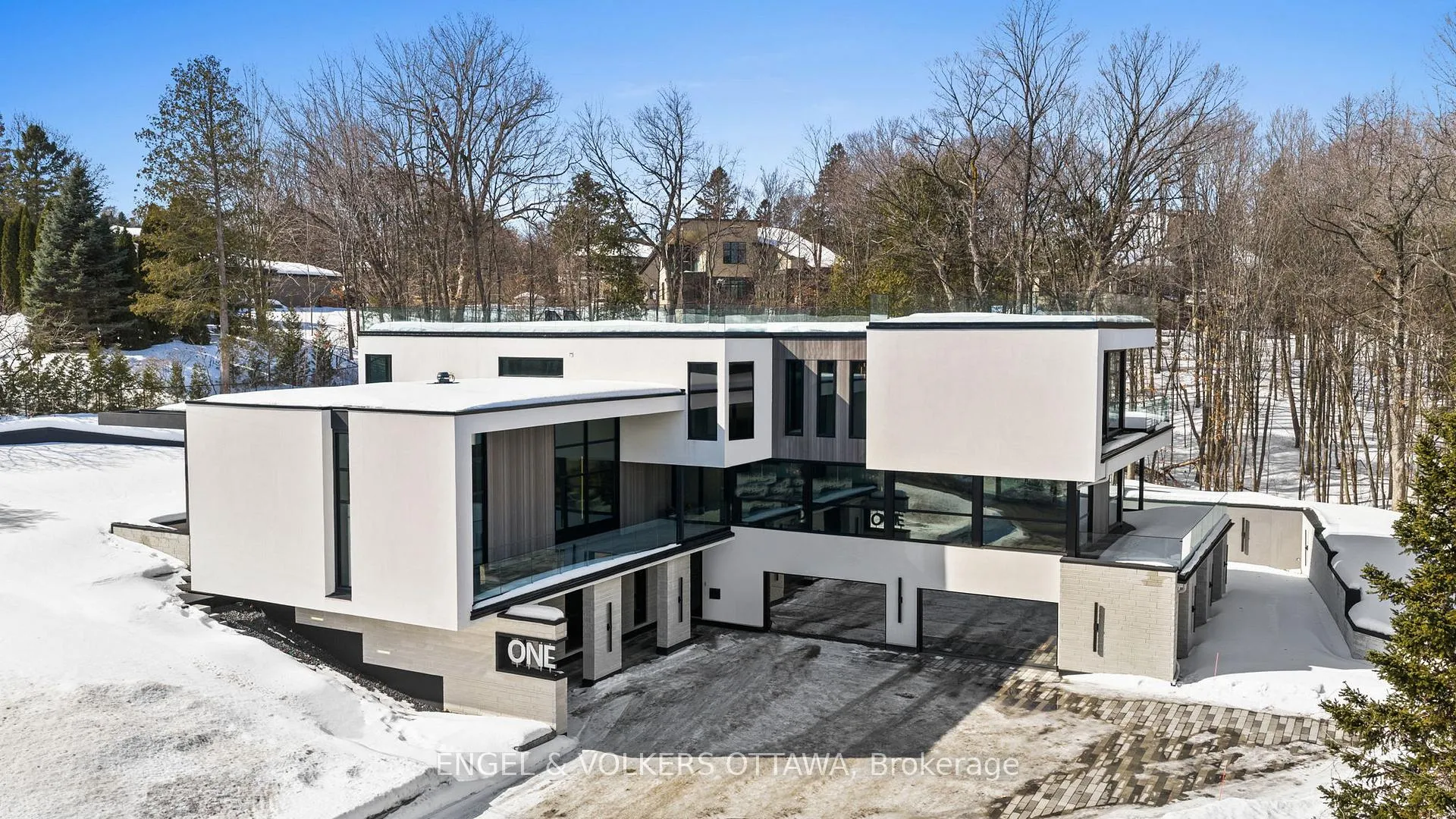Photo 52 of 1 Delong Drive, Ottawa, Rothwell Heights — HOMEH