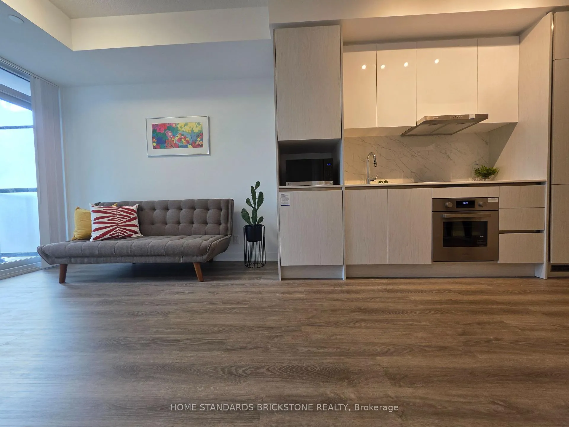 Photo 10 of Unit 2007, 180 Front Street E, Toronto, Moss Park — HOMEH