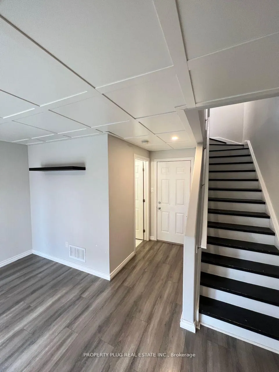 Photo 16 of Unit 45, 8 Hemlock Crescent, Grimsby, Grimsby West — HOMEH