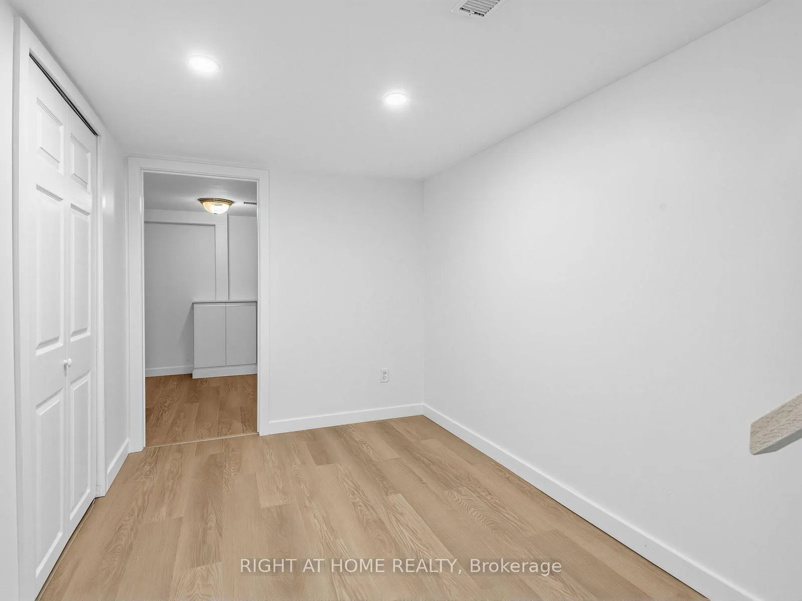 Photo 21 of 68 Glenforest Road, Toronto, Lawrence Park North — HOMEH