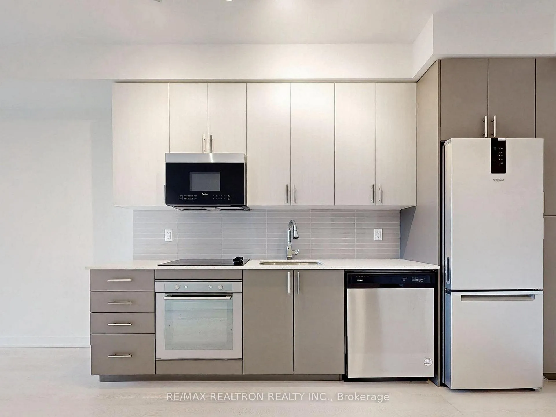 Photo 10 of Unit 512, 415 Main Street W, Hamilton, Kirkendall — HOMEH