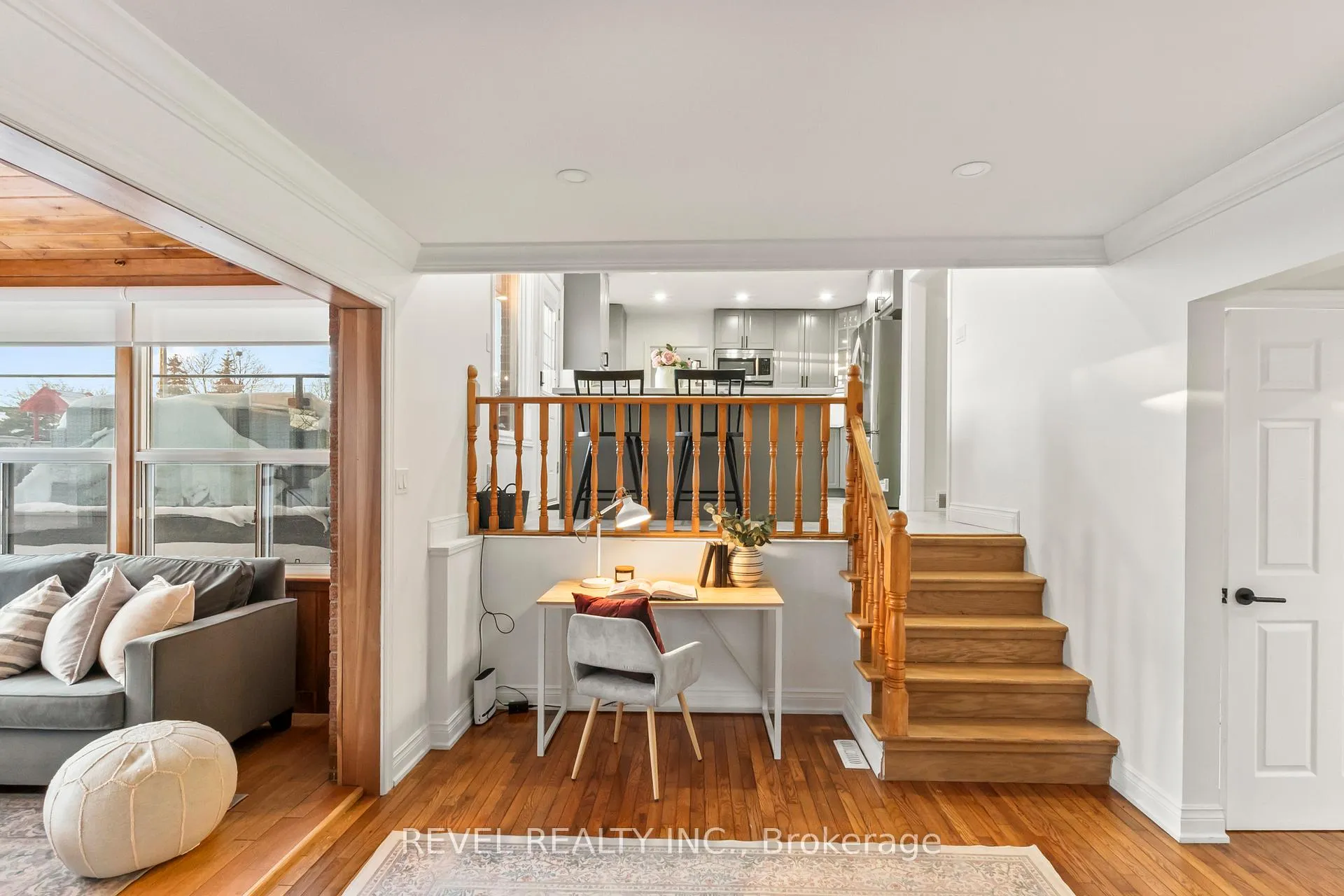Photo 18 of 68 Applewood Crescent, Whitby, Blue Grass Meadows — HOMEH