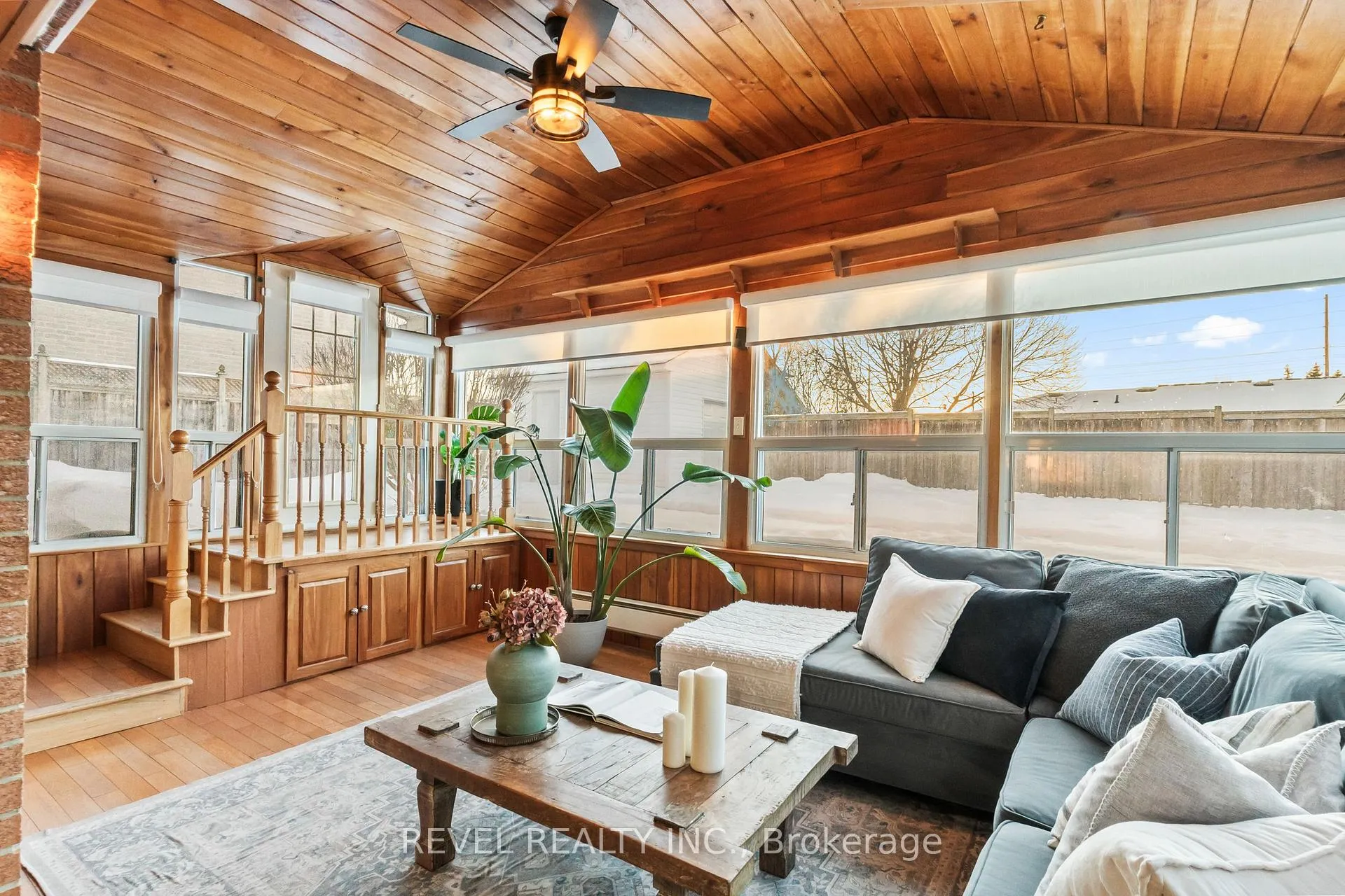 Photo 19 of 68 Applewood Crescent, Whitby, Blue Grass Meadows — HOMEH