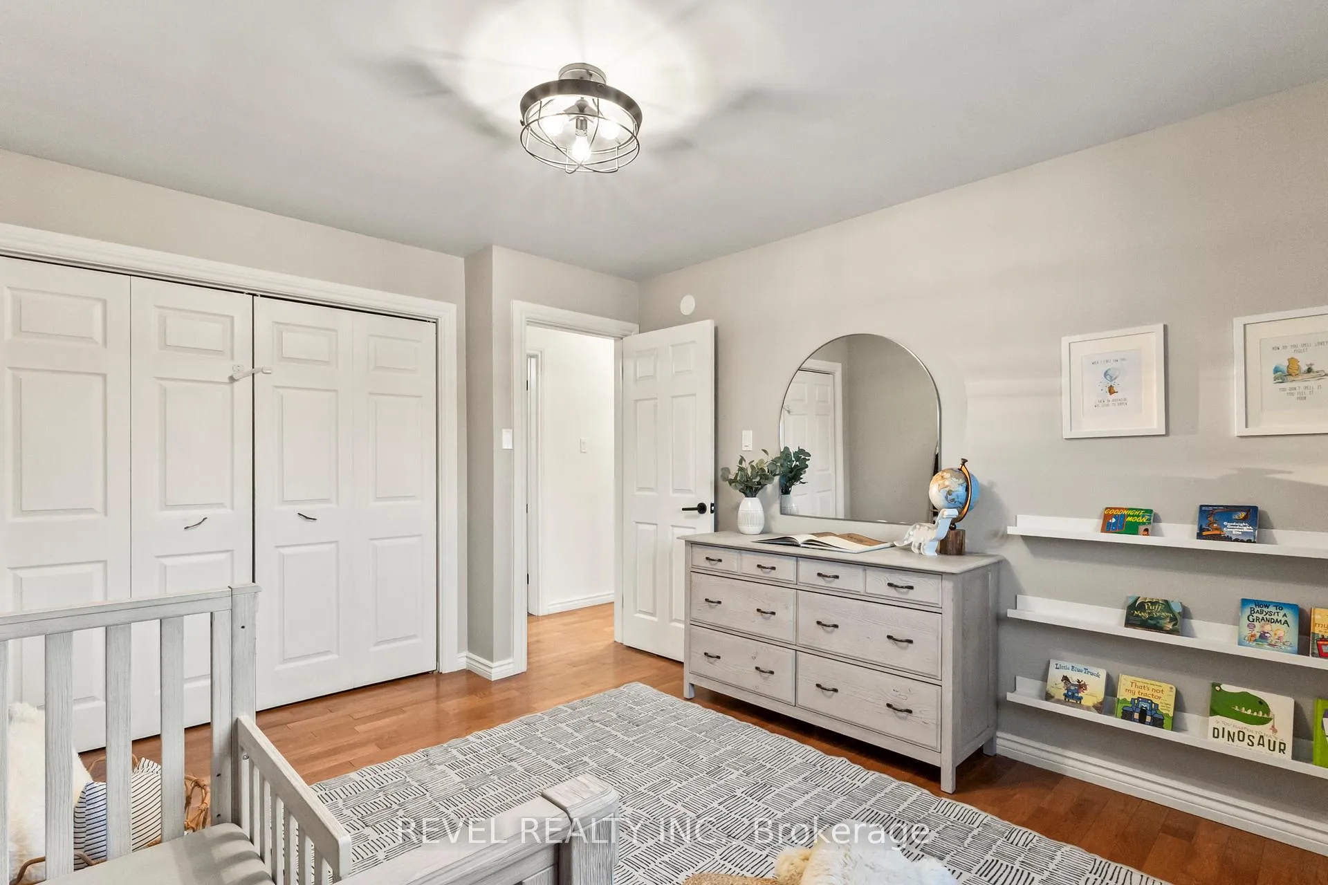 Photo 28 of 68 Applewood Crescent, Whitby, Blue Grass Meadows — HOMEH