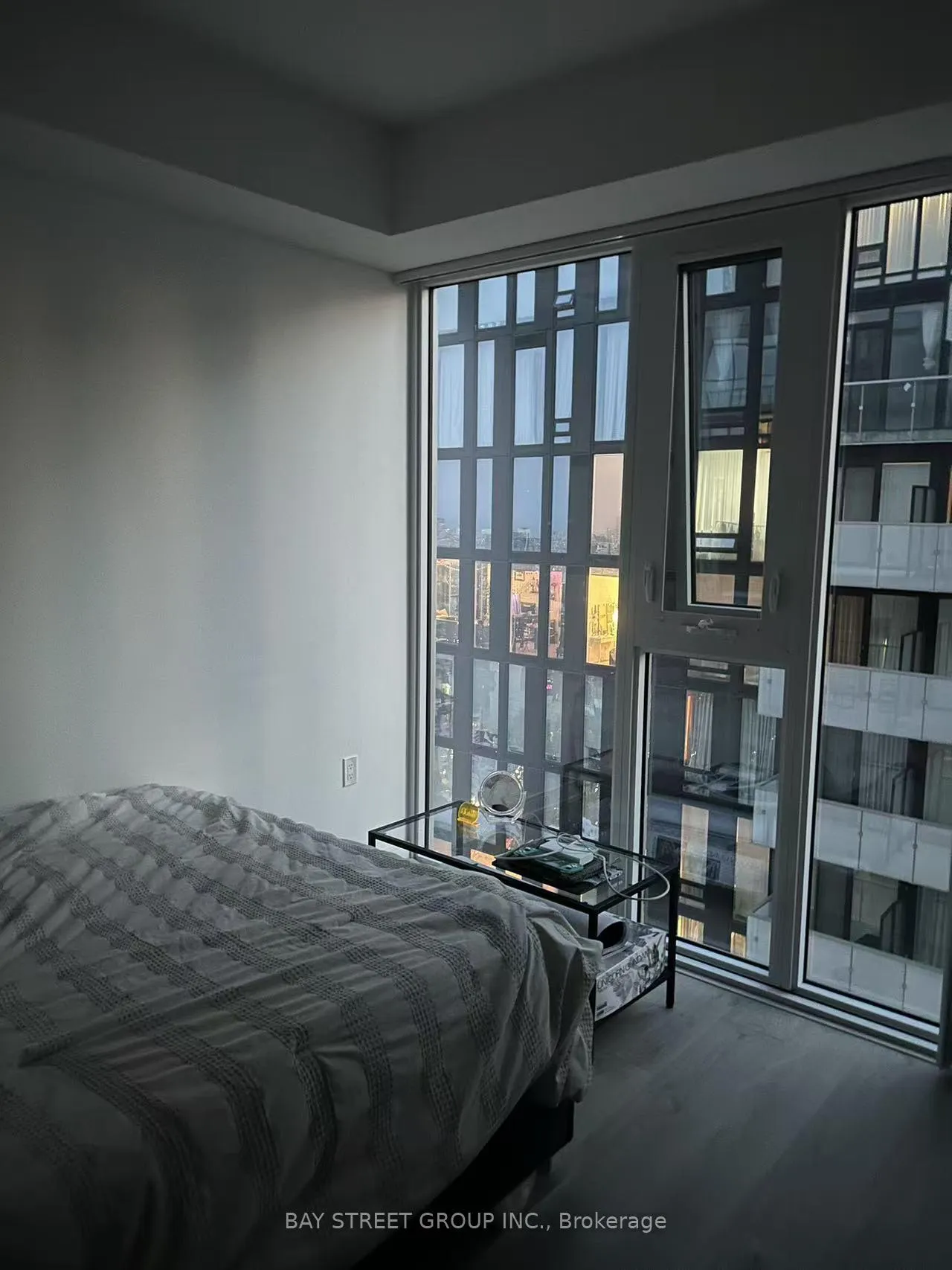 Photo 5 of Unit 4001, 50 Wellesley Street E, Toronto, Church-Yonge Corridor — HOMEH