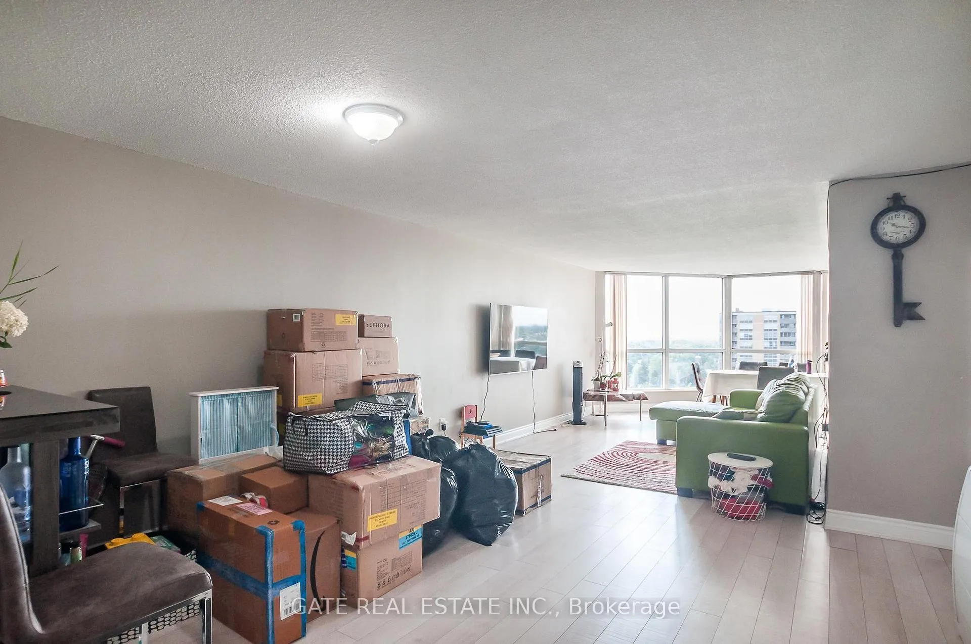 Photo 7 of Unit 1604, 5 Rowntree Road, Etobicoke, Mount Olive-Silverstone-Jamestown — HOMEH