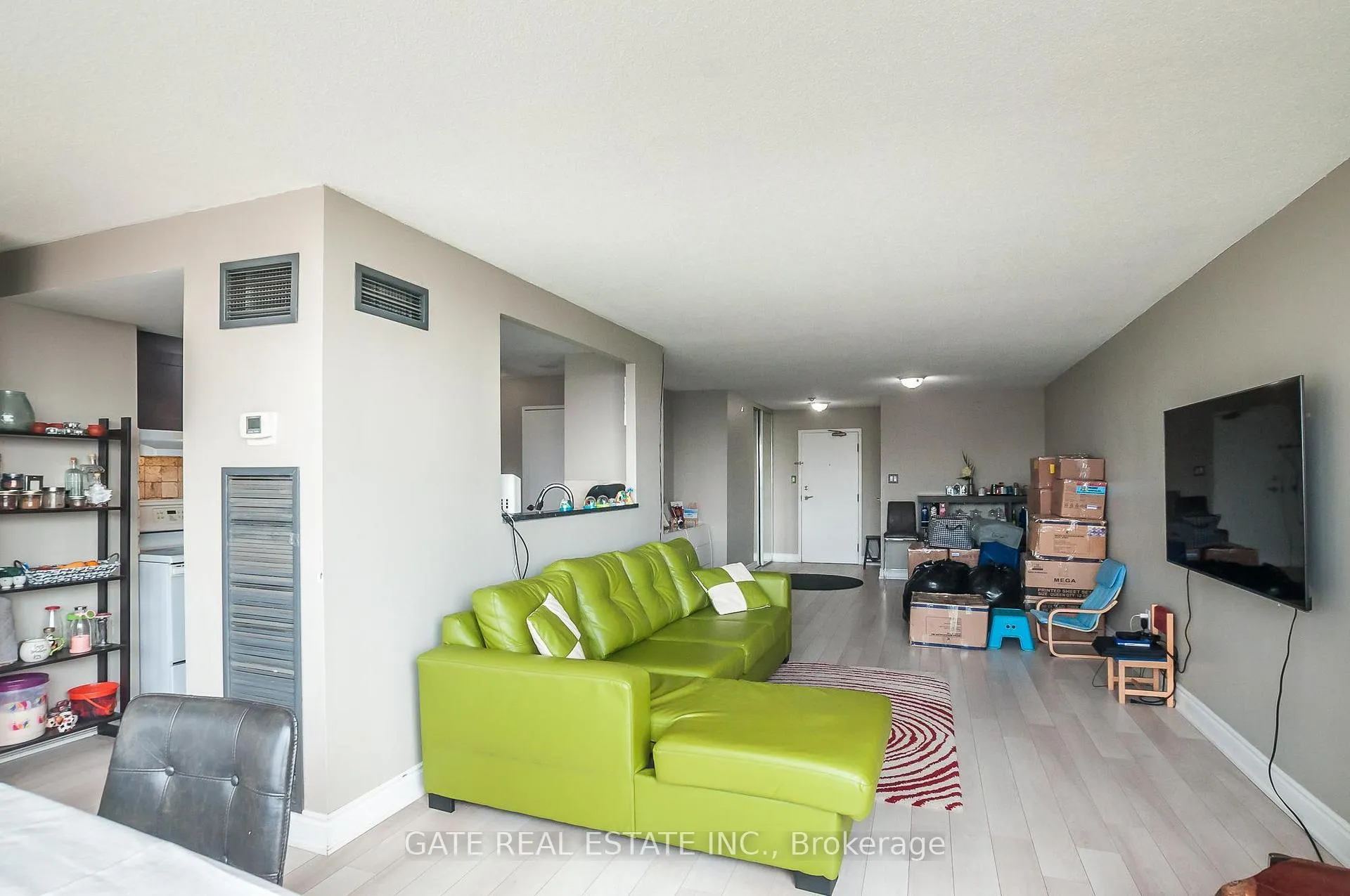 Photo 12 of Unit 1604, 5 Rowntree Road, Etobicoke, Mount Olive-Silverstone-Jamestown — HOMEH