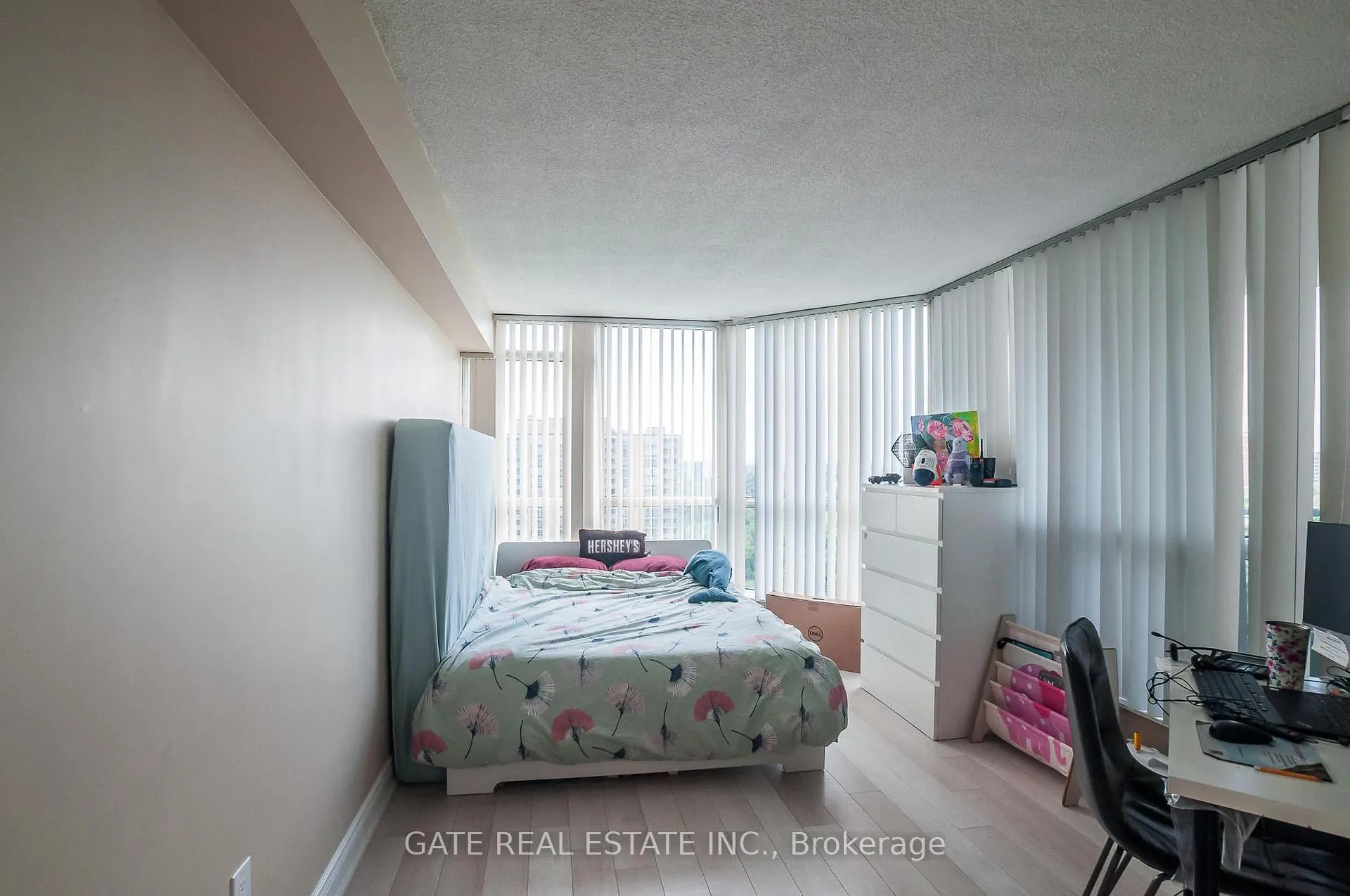 Photo 24 of Unit 1604, 5 Rowntree Road, Etobicoke, Mount Olive-Silverstone-Jamestown — HOMEH