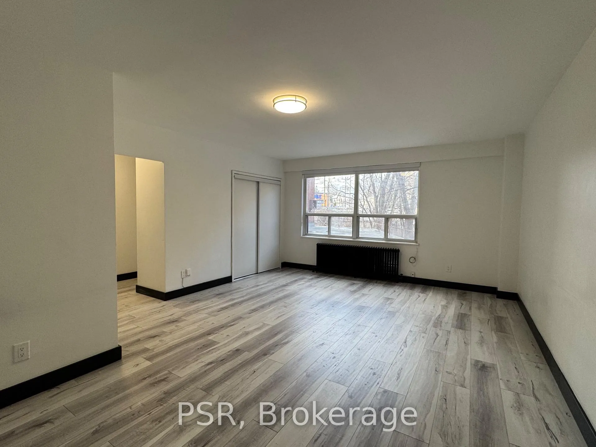 Photo 3 of Unit 106, 600 Eglinton Avenue W, Toronto, Forest Hill North — HOMEH