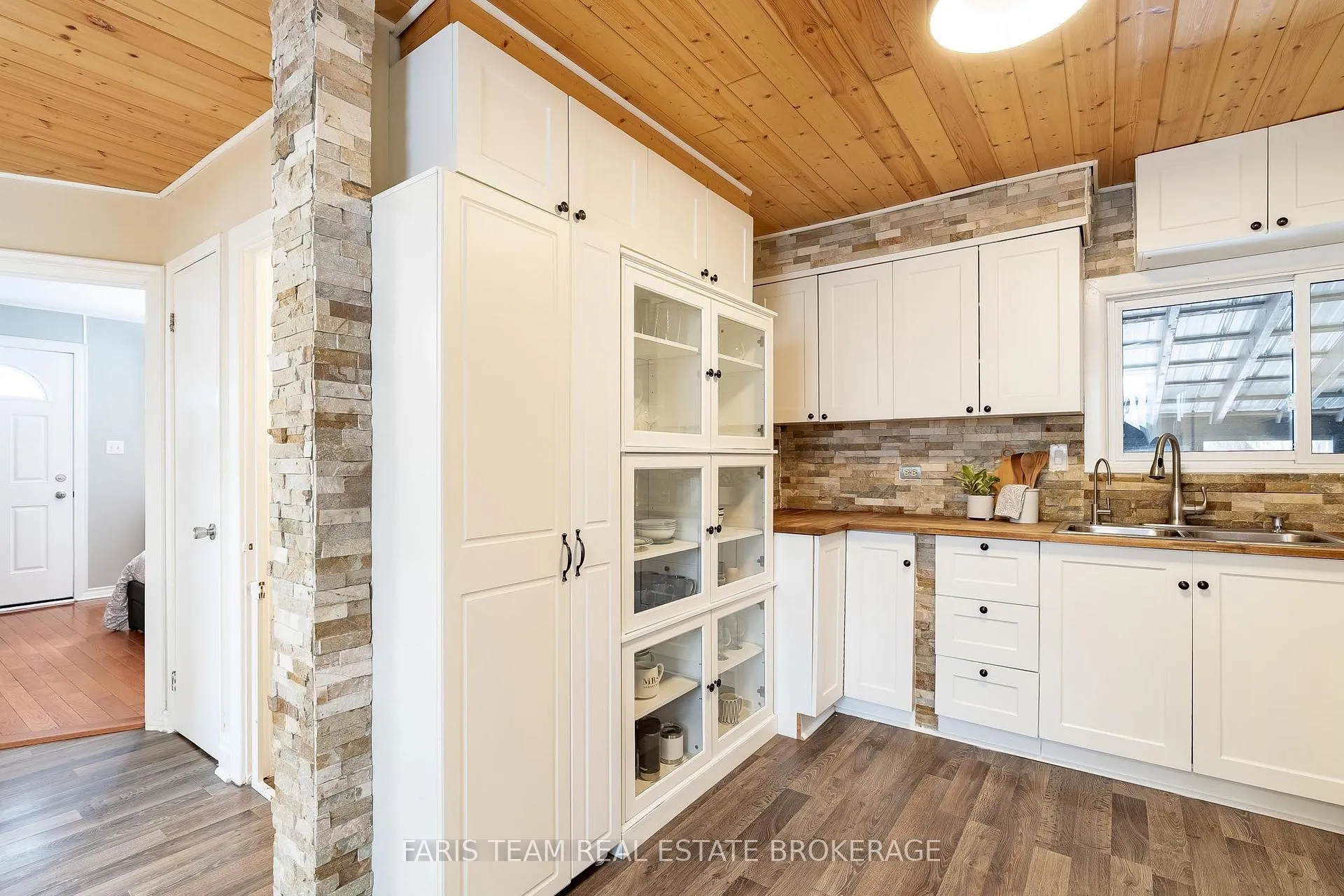 Photo 9 of 328 Percy Street, Tay, Waubaushene — HOMEH